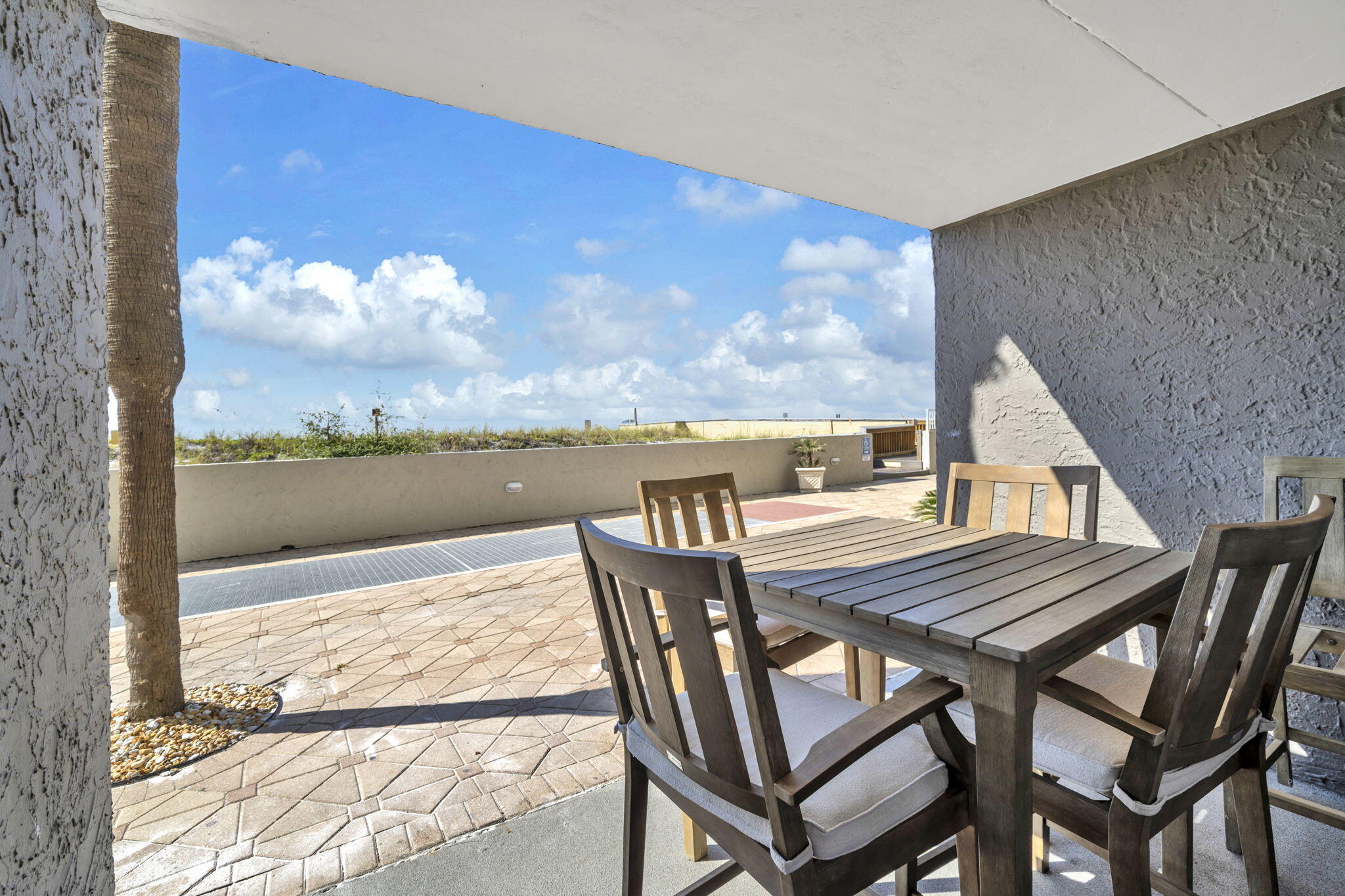 ISLAND ECHO CONDO - Residential