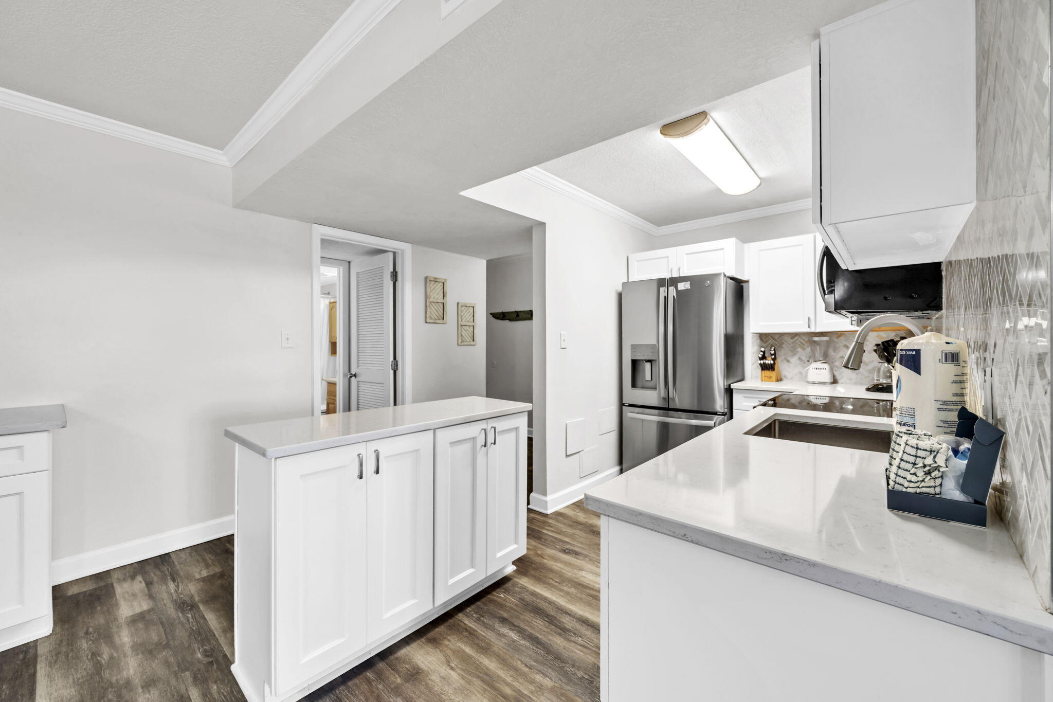 ISLAND ECHO CONDO - Residential