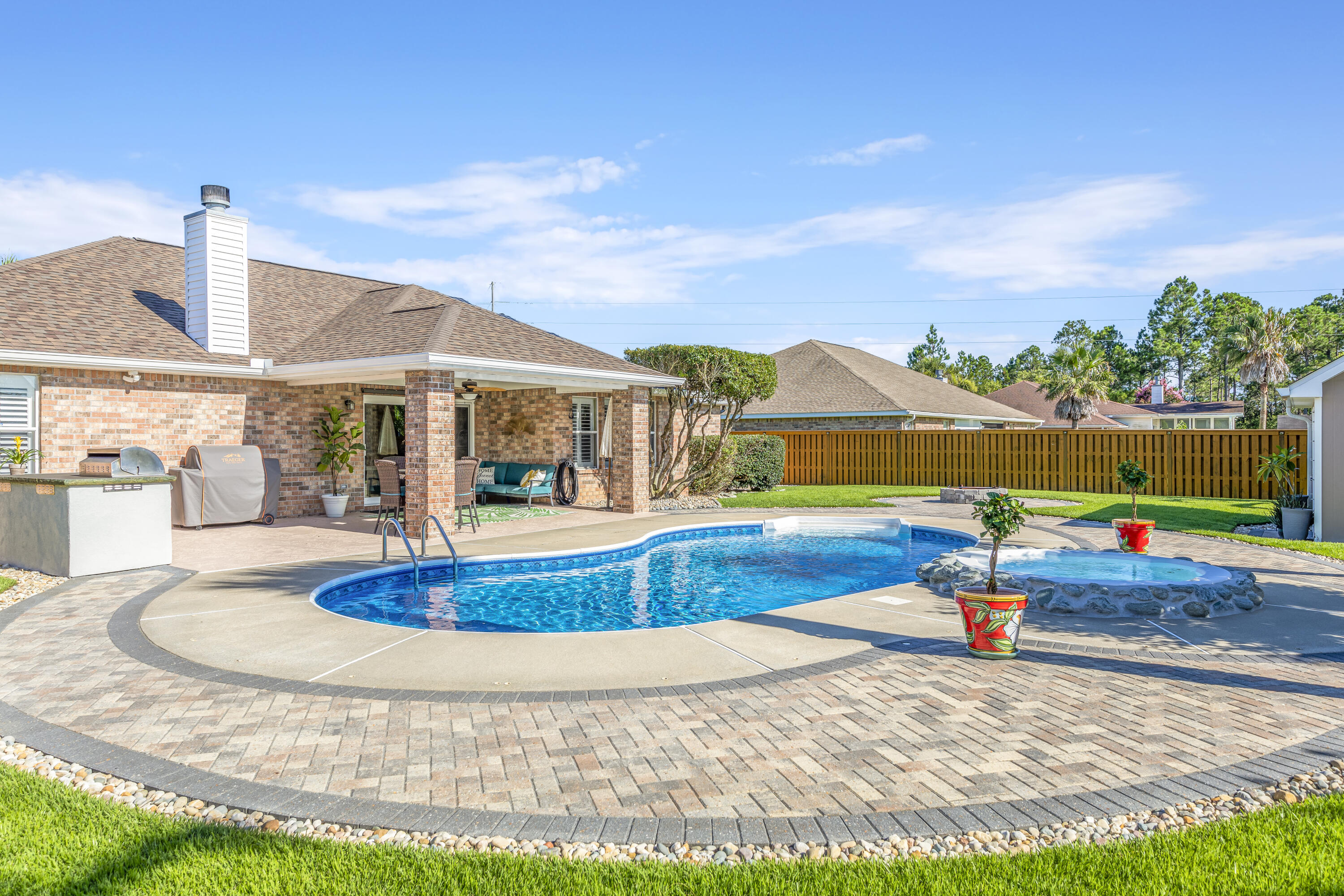 SKY RIDGE ESTATES - Residential