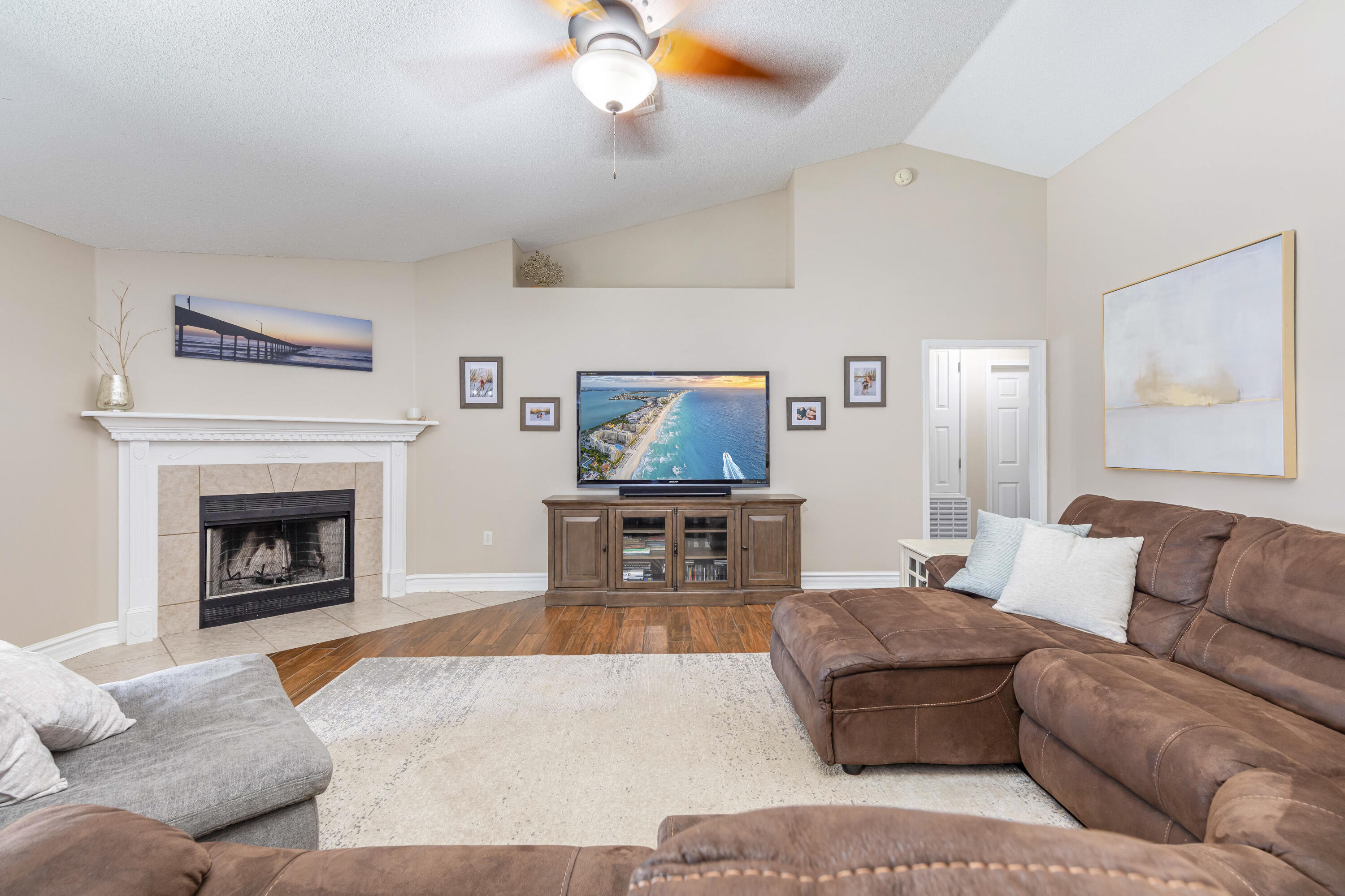 SKY RIDGE ESTATES - Residential