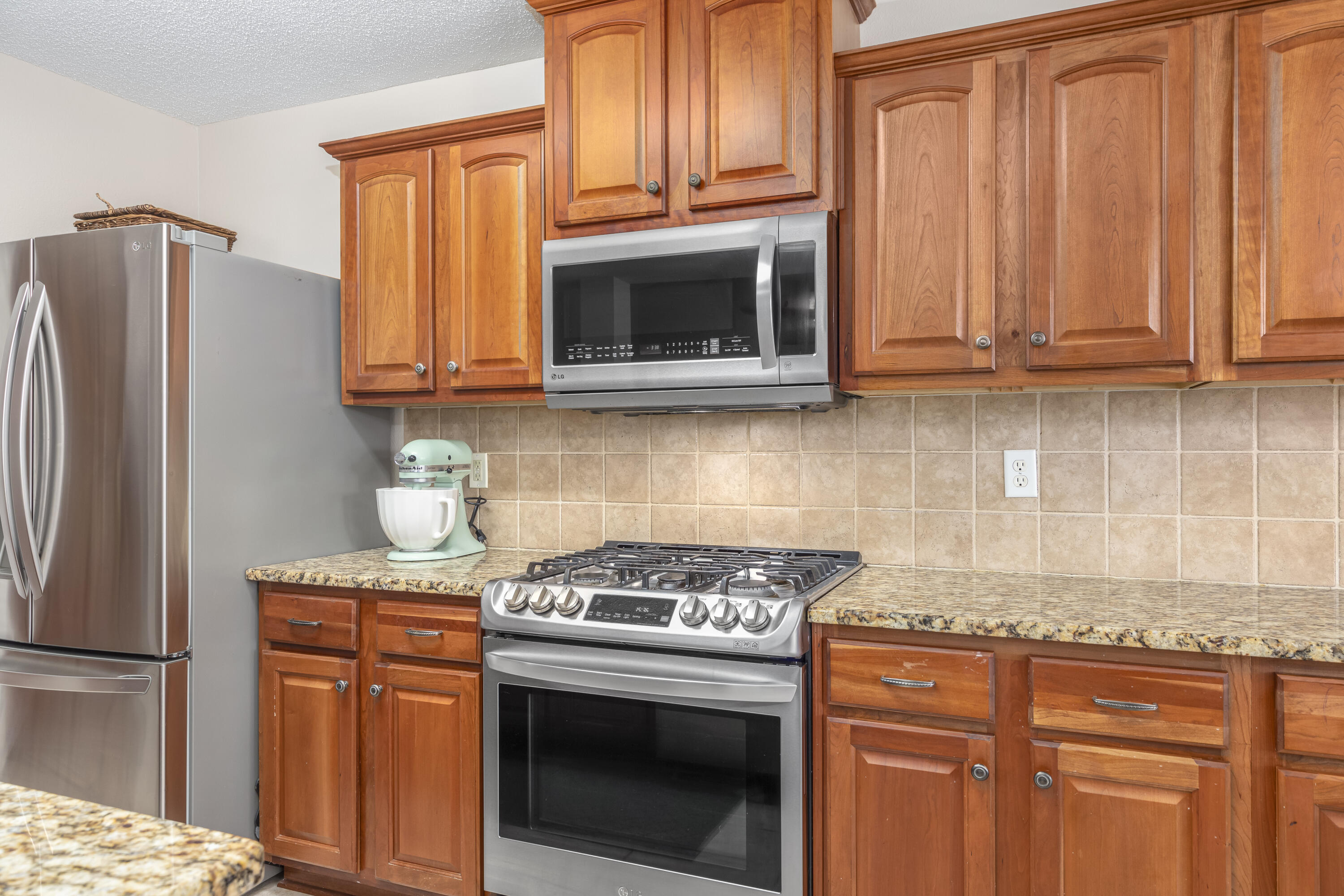 SKY RIDGE ESTATES - Residential