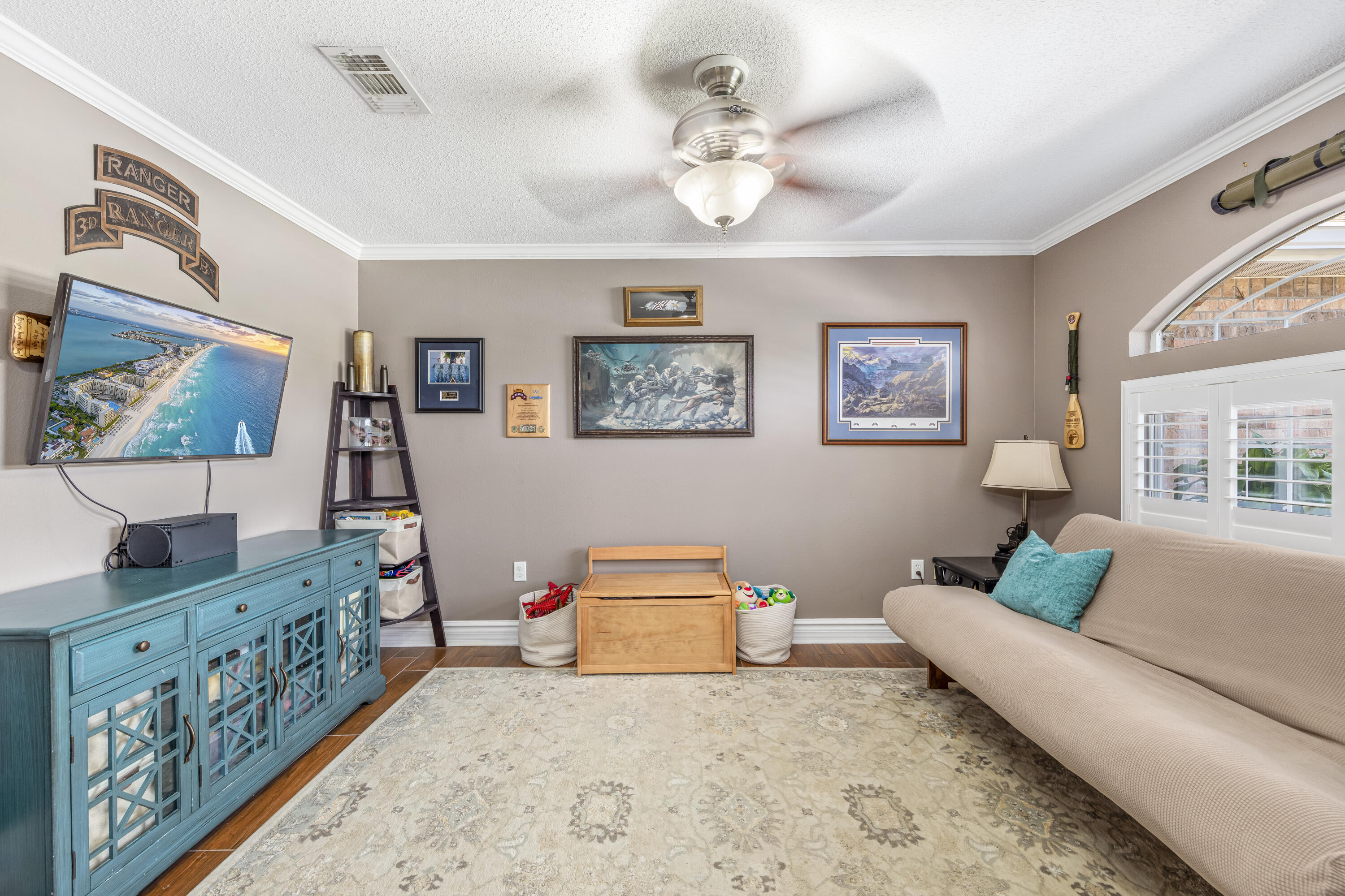 SKY RIDGE ESTATES - Residential