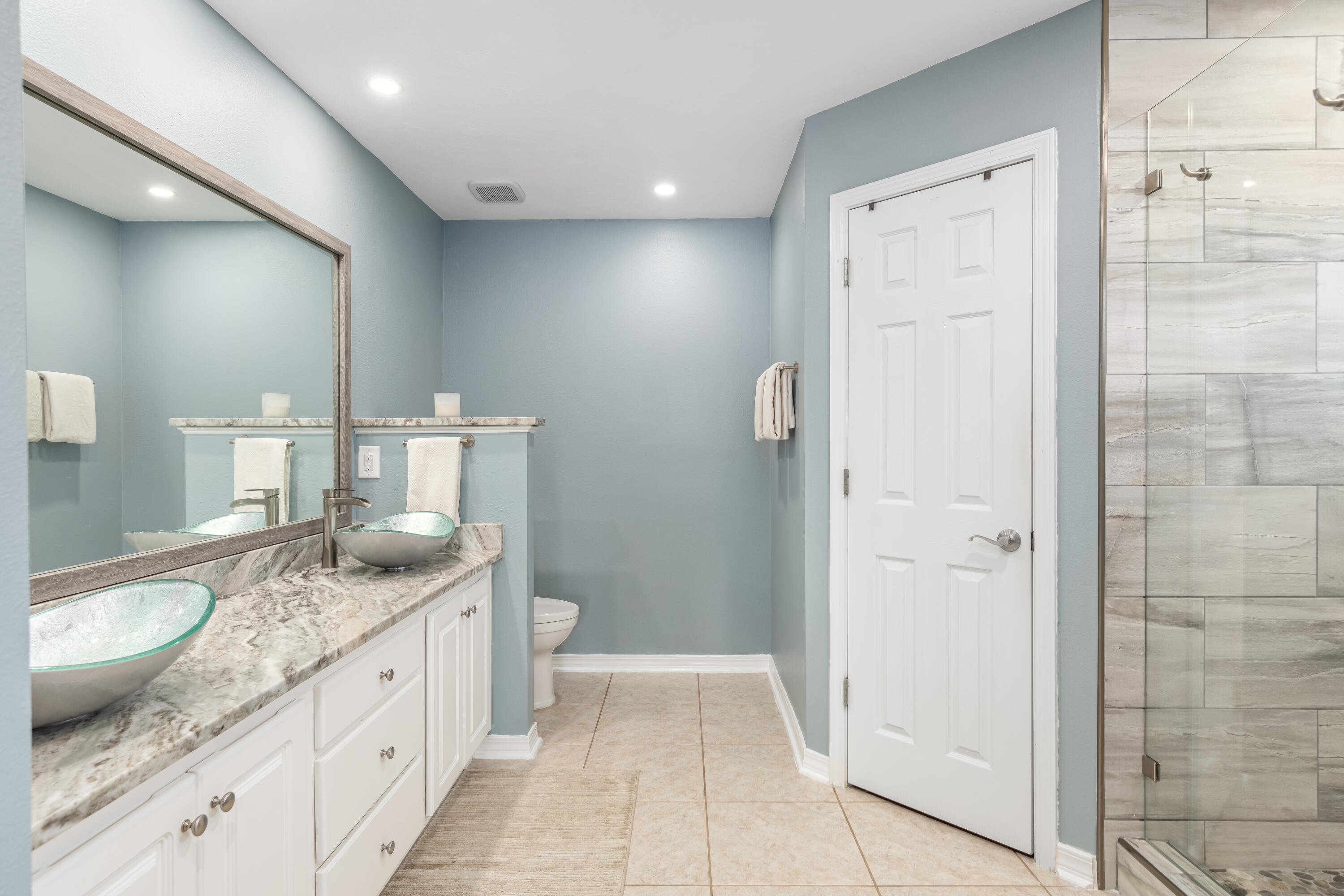 SKY RIDGE ESTATES - Residential