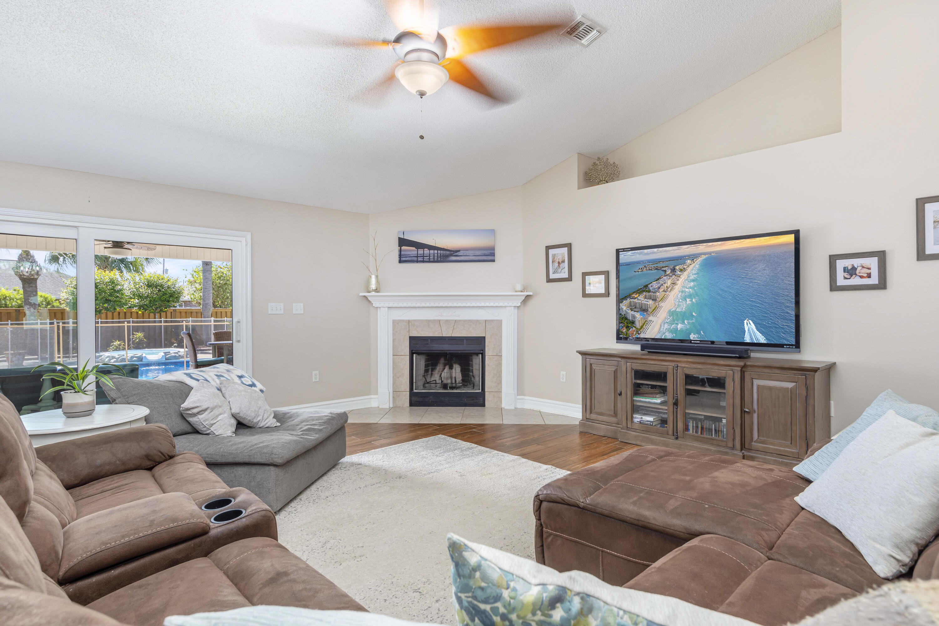 SKY RIDGE ESTATES - Residential