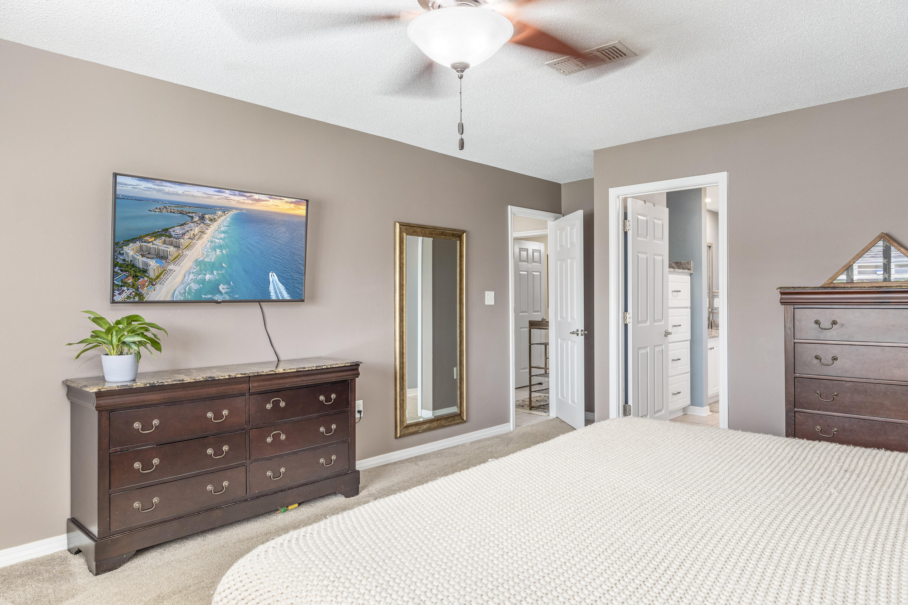 SKY RIDGE ESTATES - Residential