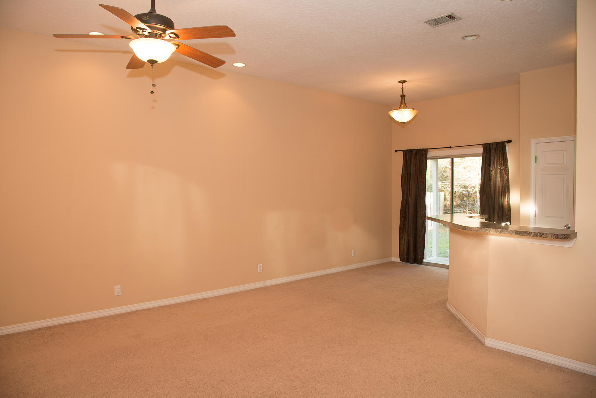 WYNNEHAVEN BEACH ESTATES - Residential Lease