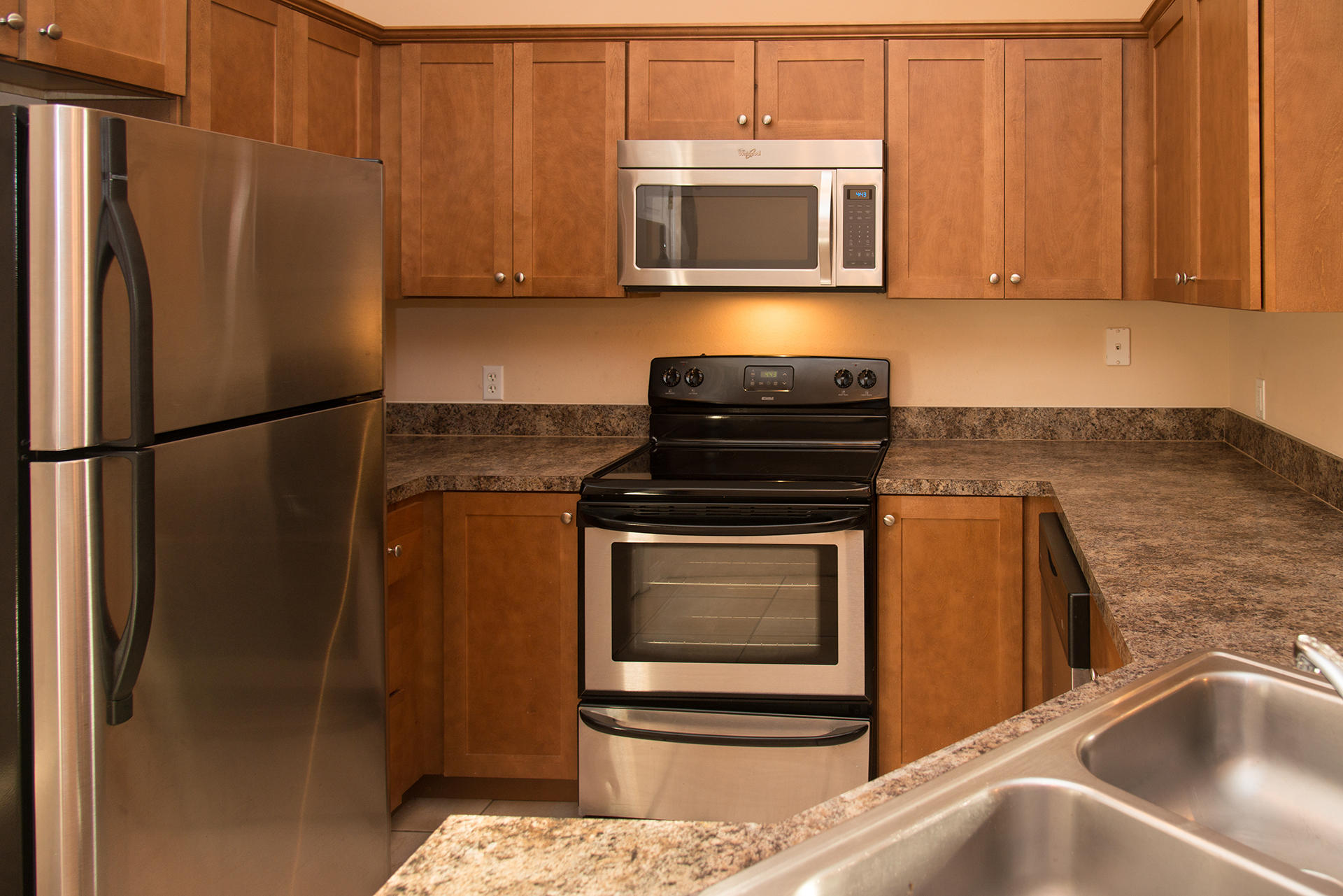 WYNNEHAVEN BEACH ESTATES - Residential Lease