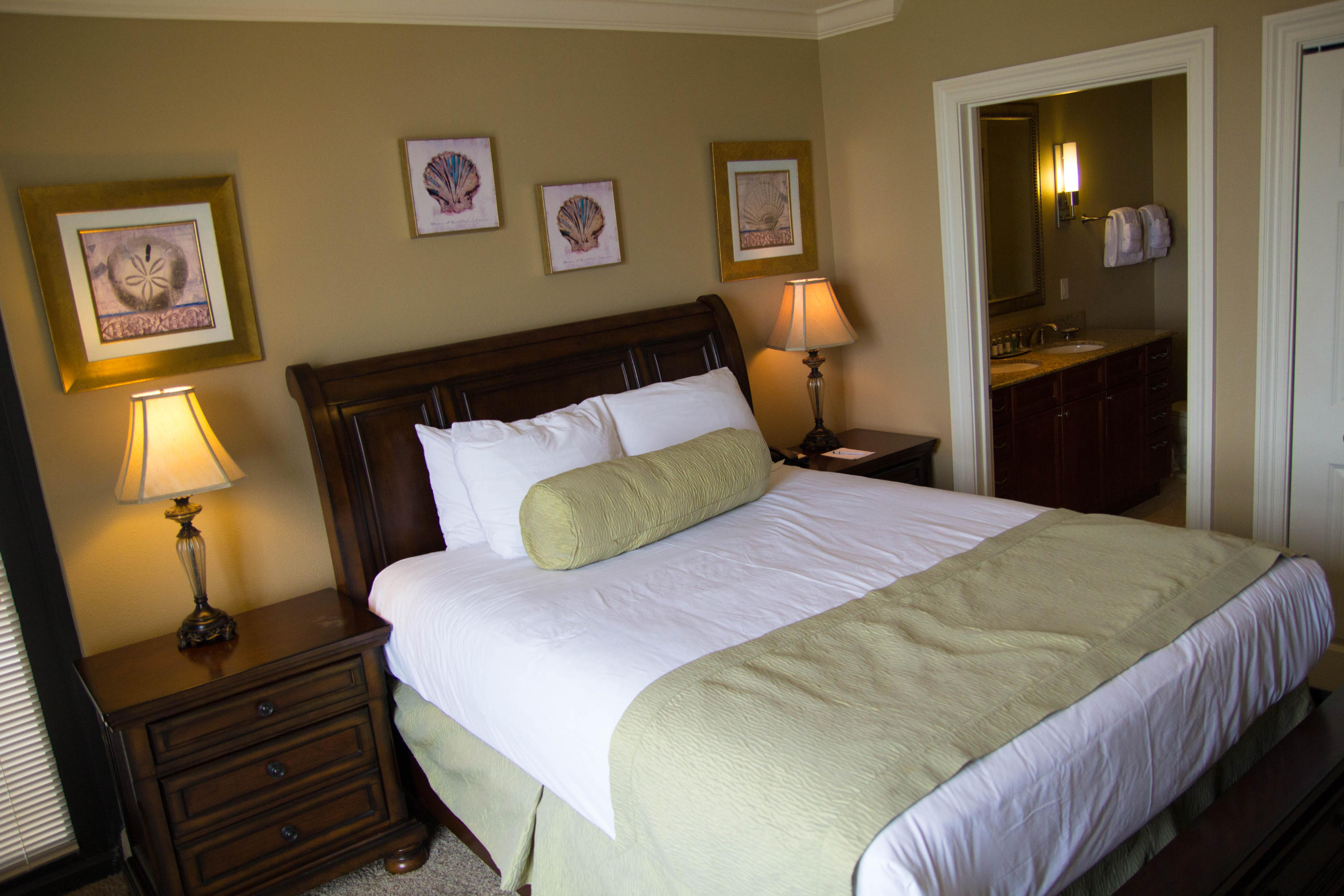 EMERALD GRANDE - Residential