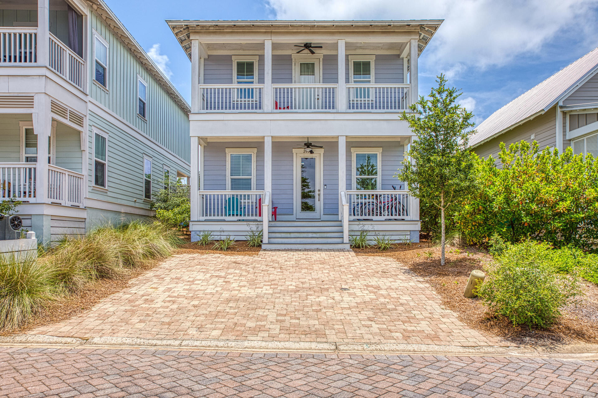 HIGHLAND PARKS - Residential