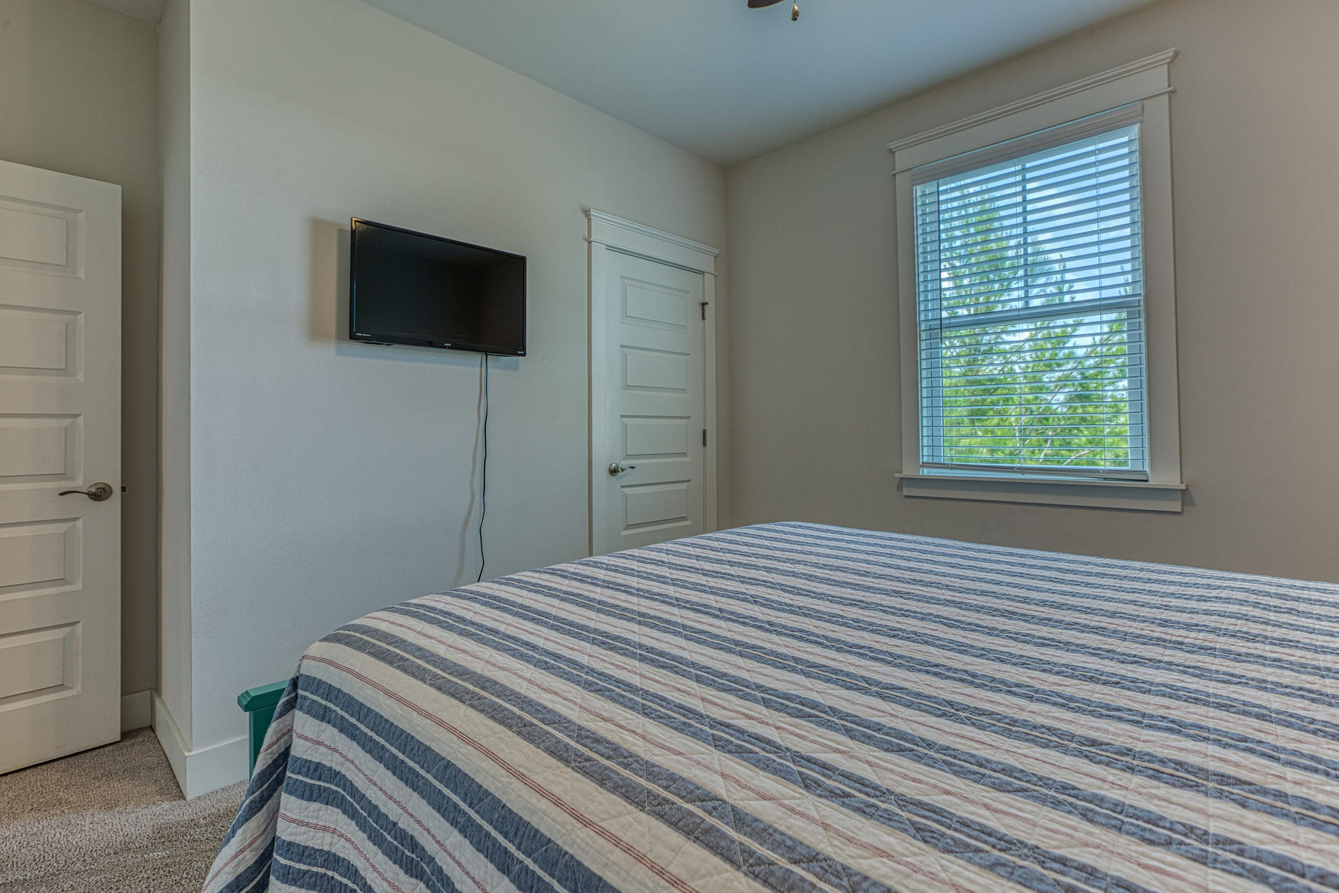 HIGHLAND PARKS - Residential