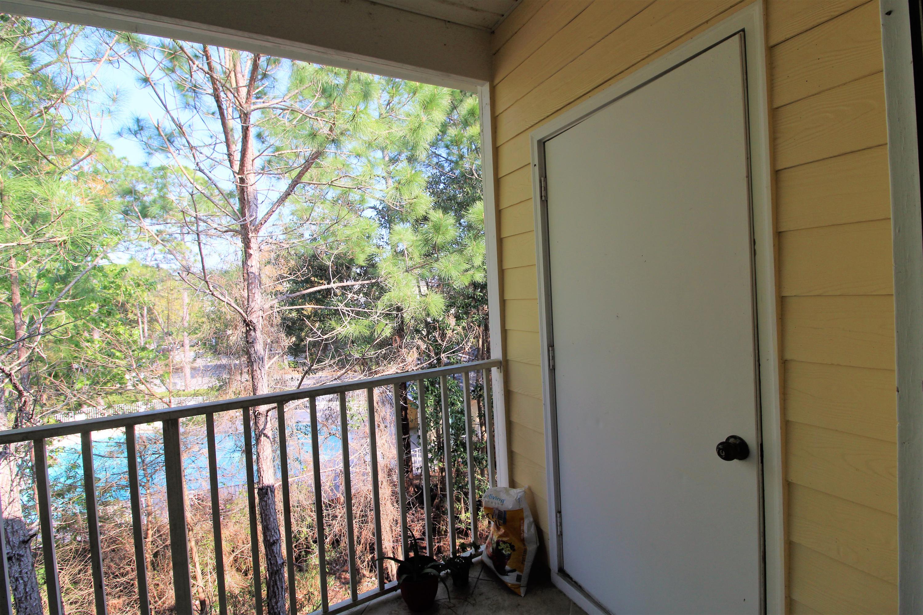 Unit 1009 Point of View - Residential