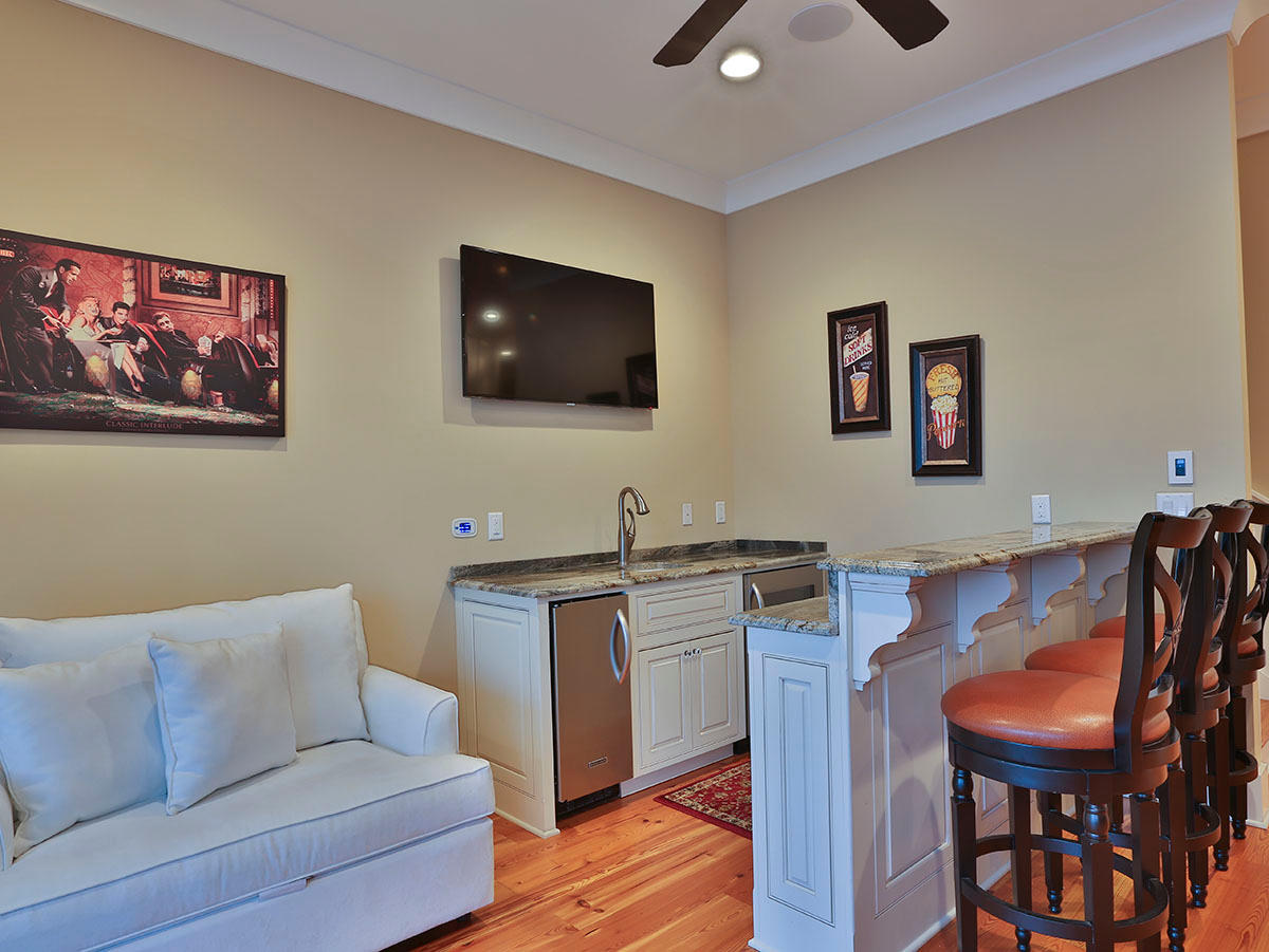 EMERALD DUNES - Residential