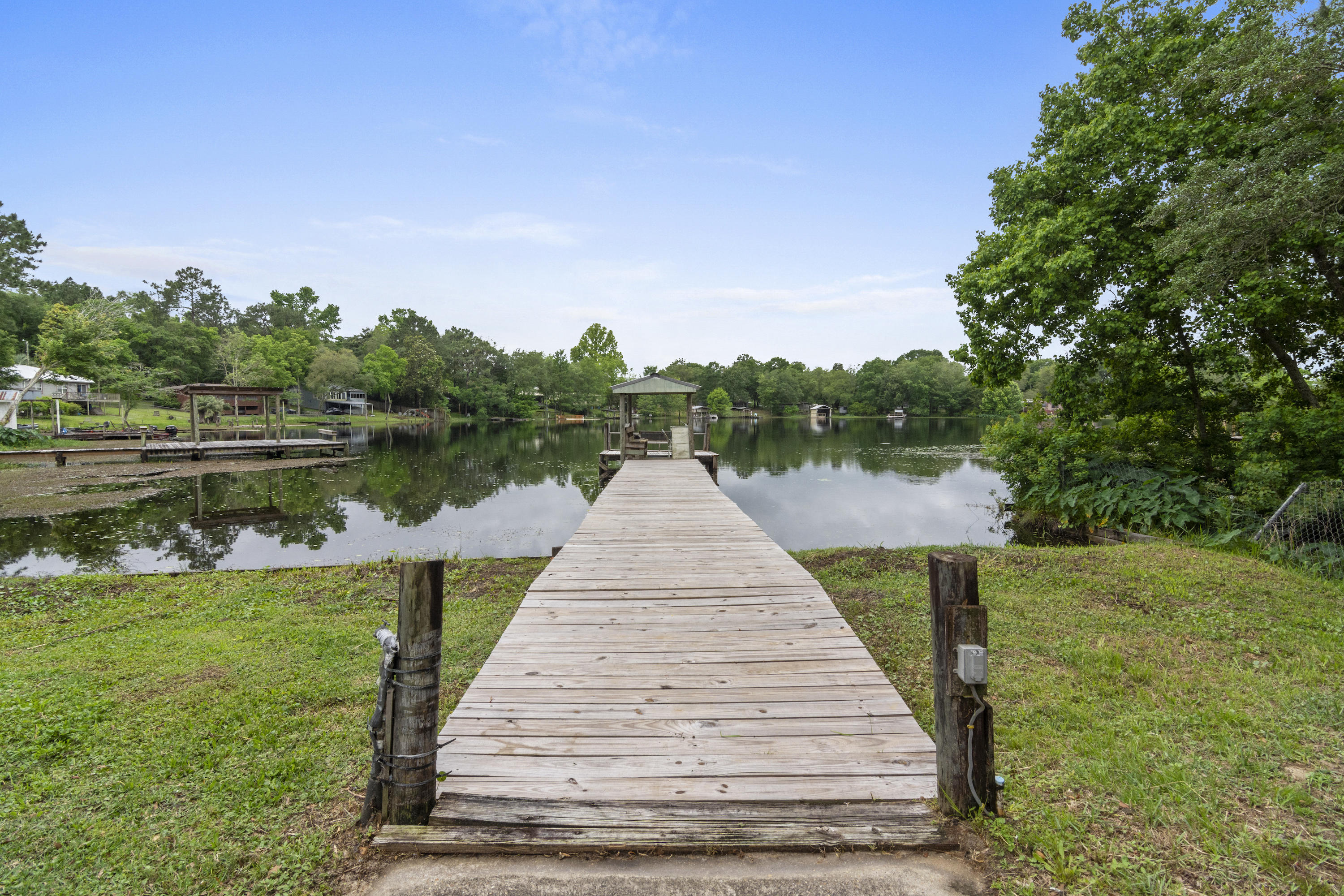 LOT 1 BLK A JUNIPER EAST S/D - Residential