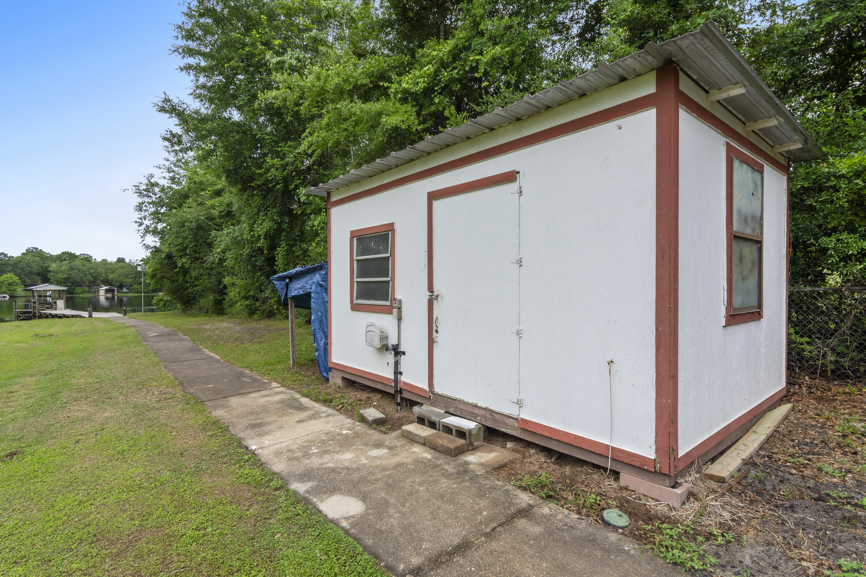 LOT 1 BLK A JUNIPER EAST S/D - Residential