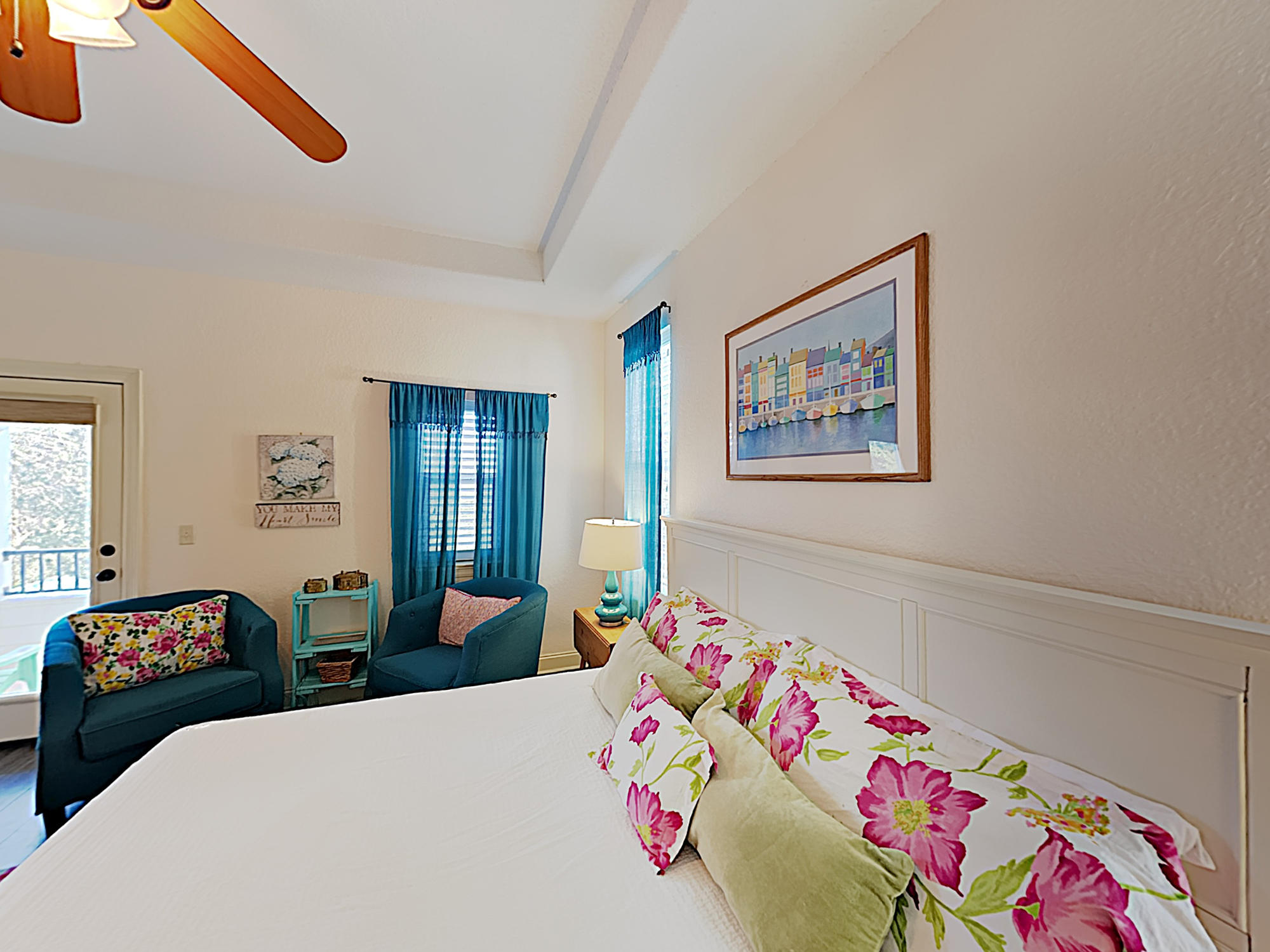 CRYSTAL BEACH - Residential