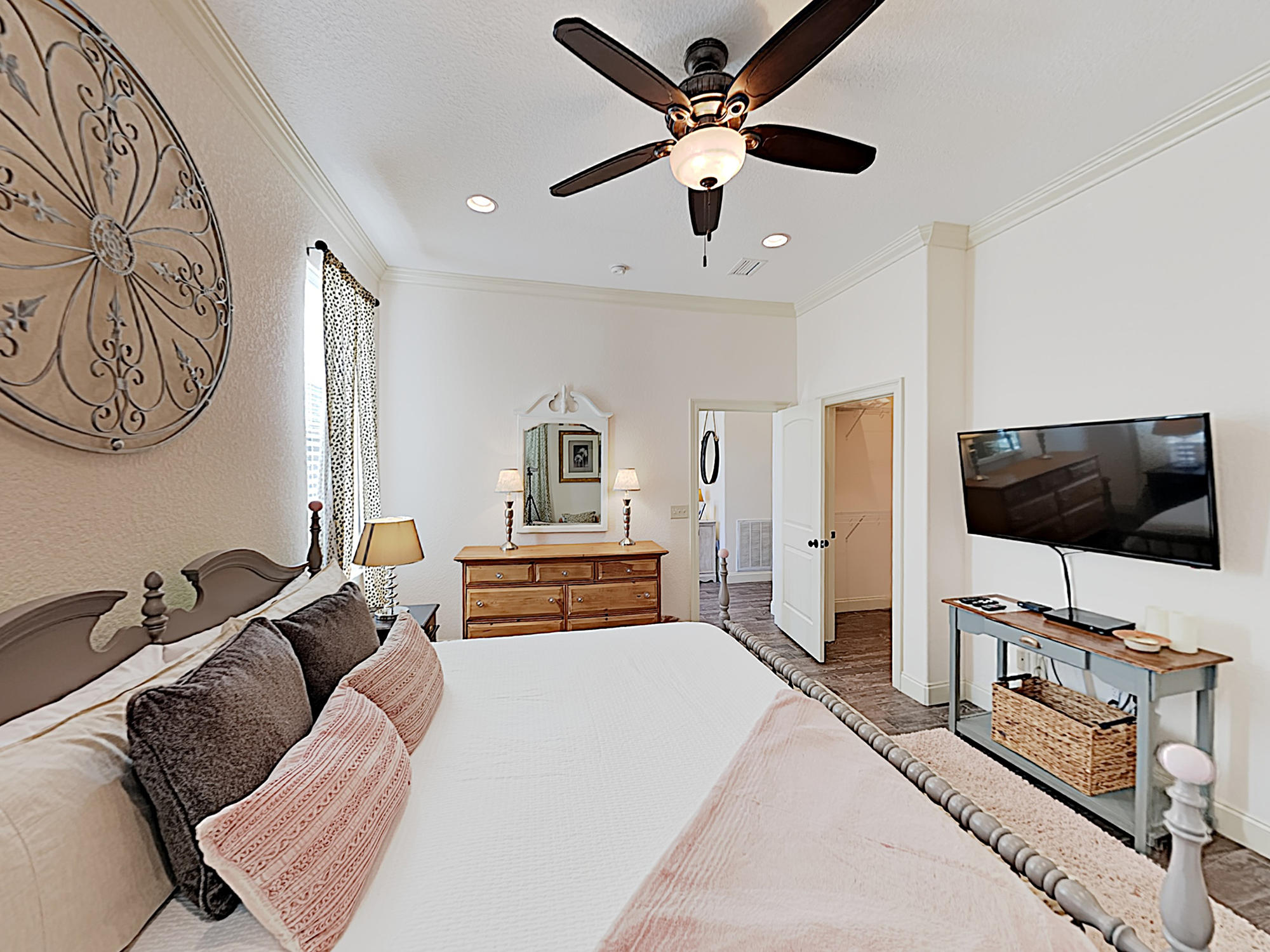 CRYSTAL BEACH - Residential