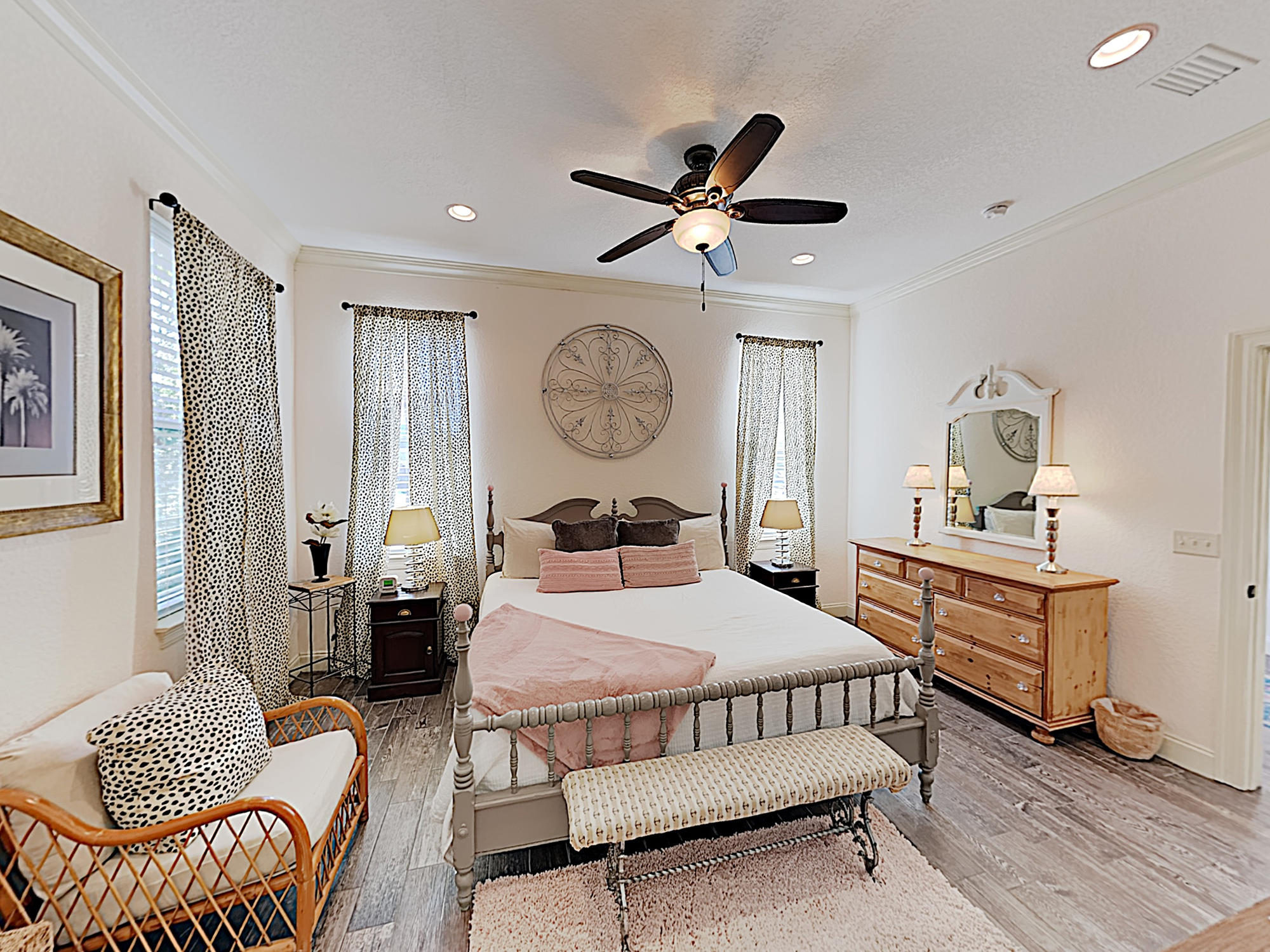 CRYSTAL BEACH - Residential
