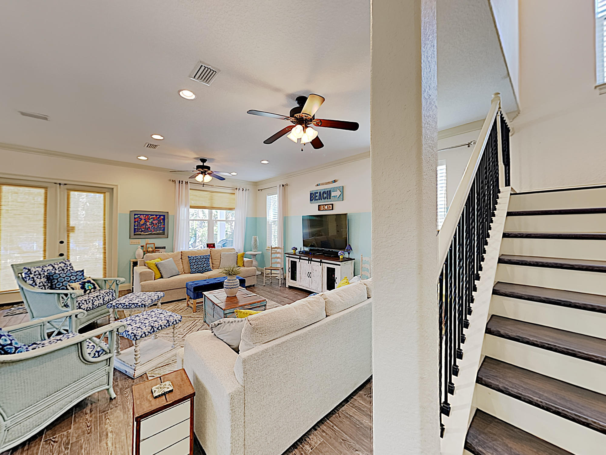 CRYSTAL BEACH - Residential