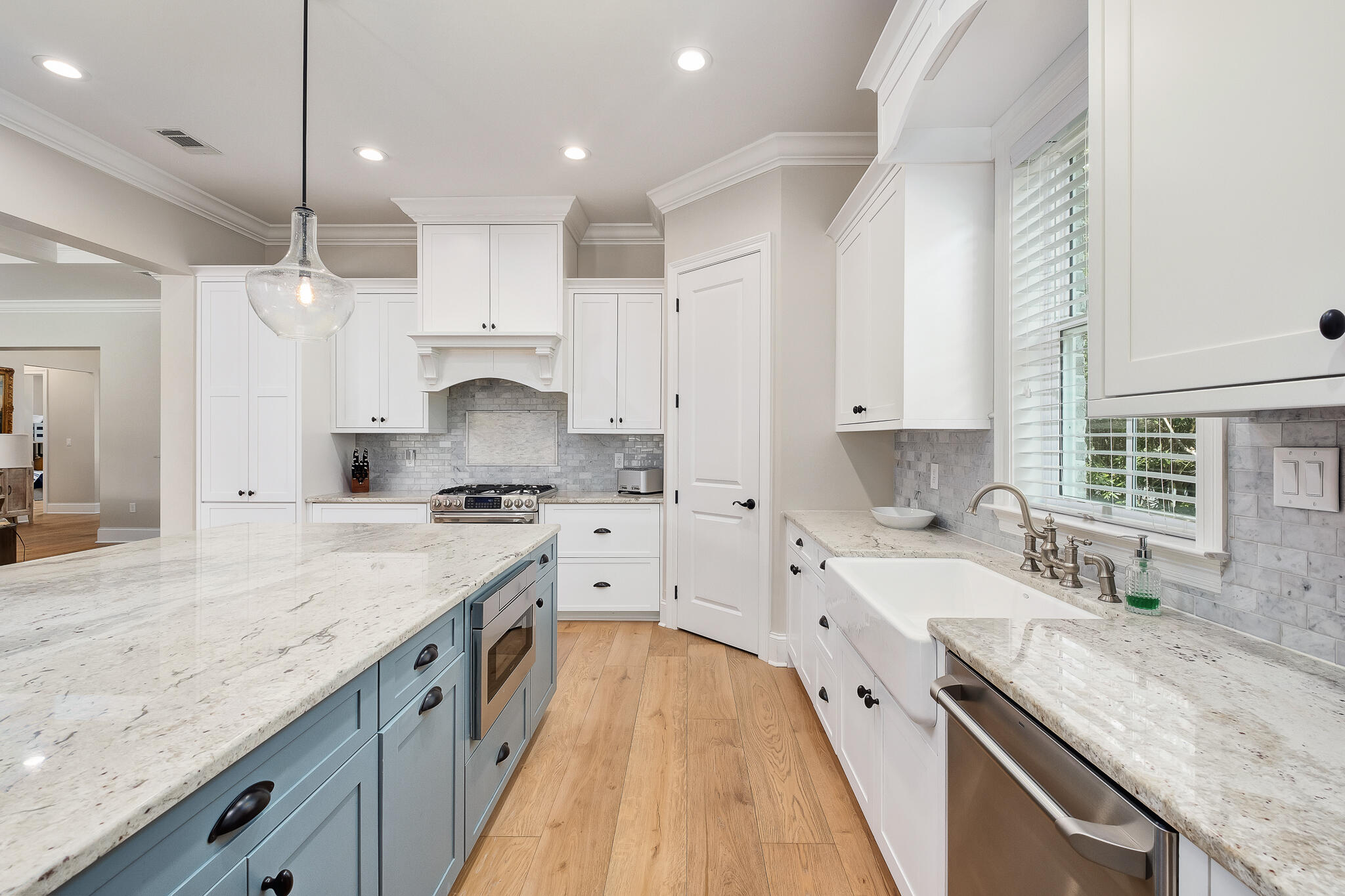 RIVER BEND - Residential