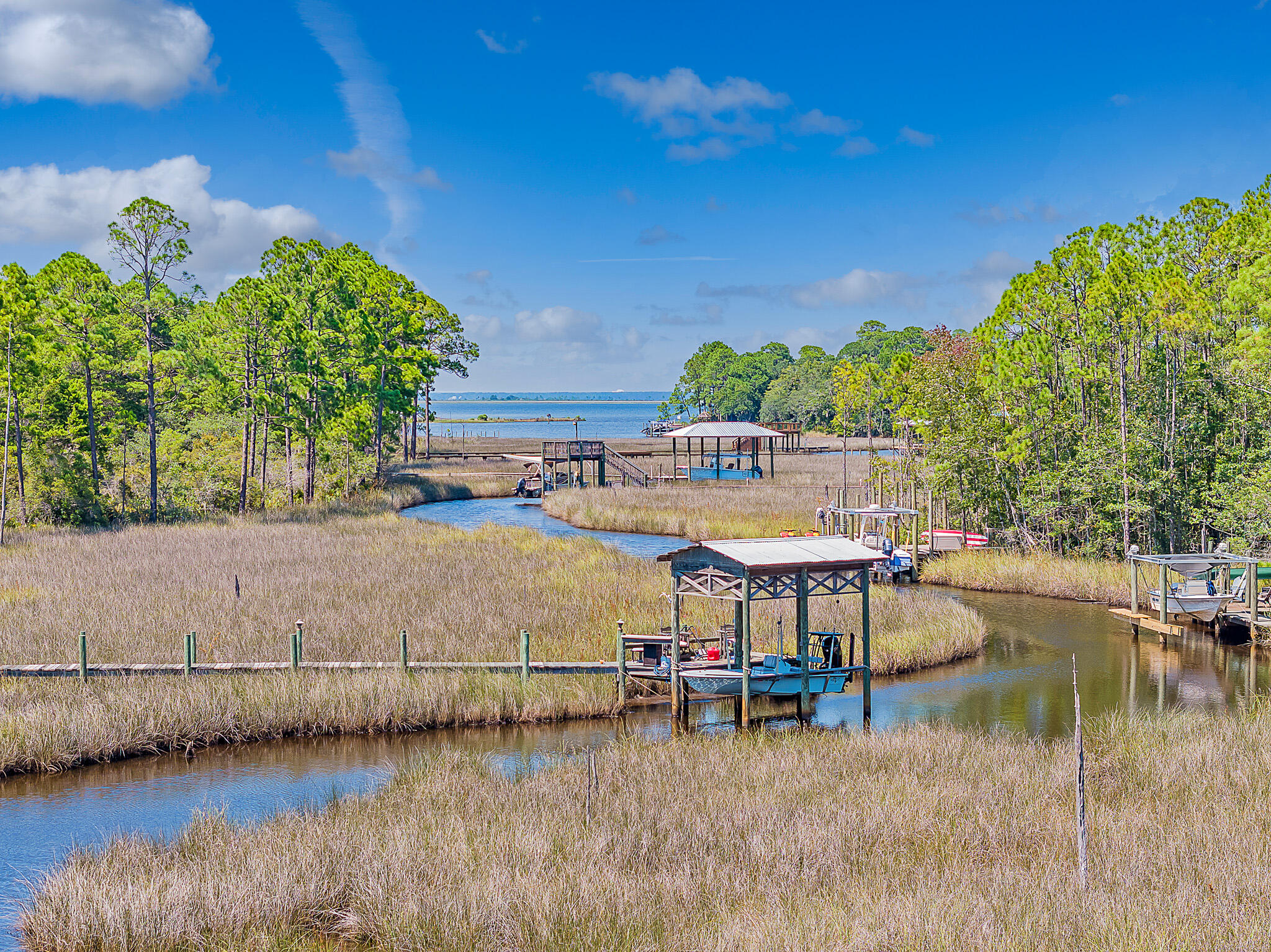 RIVER BEND - Residential