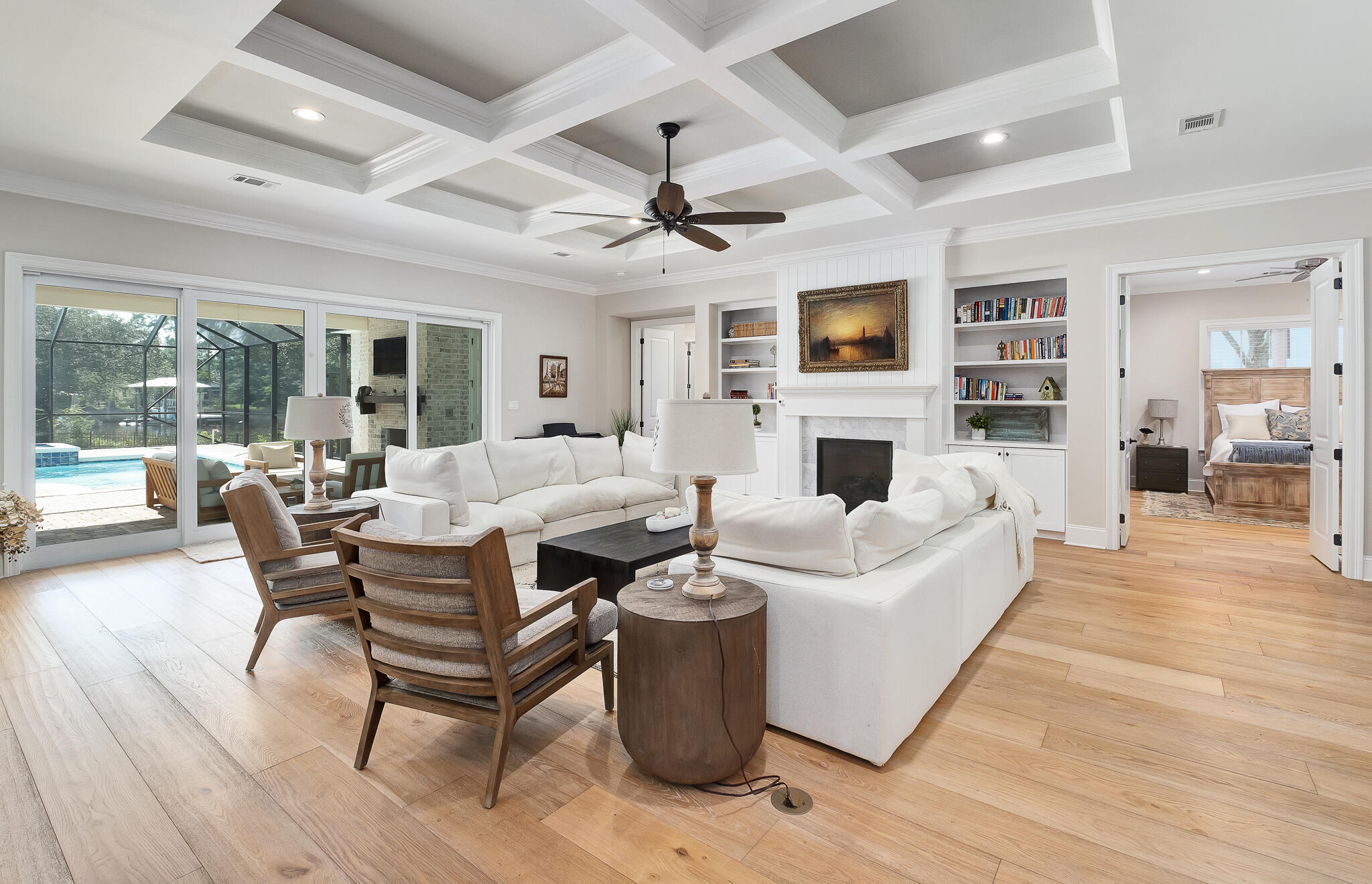 RIVER BEND - Residential