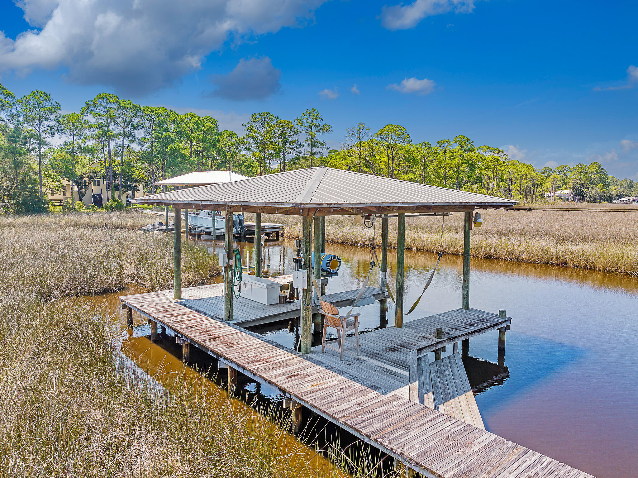 RIVER BEND - Residential