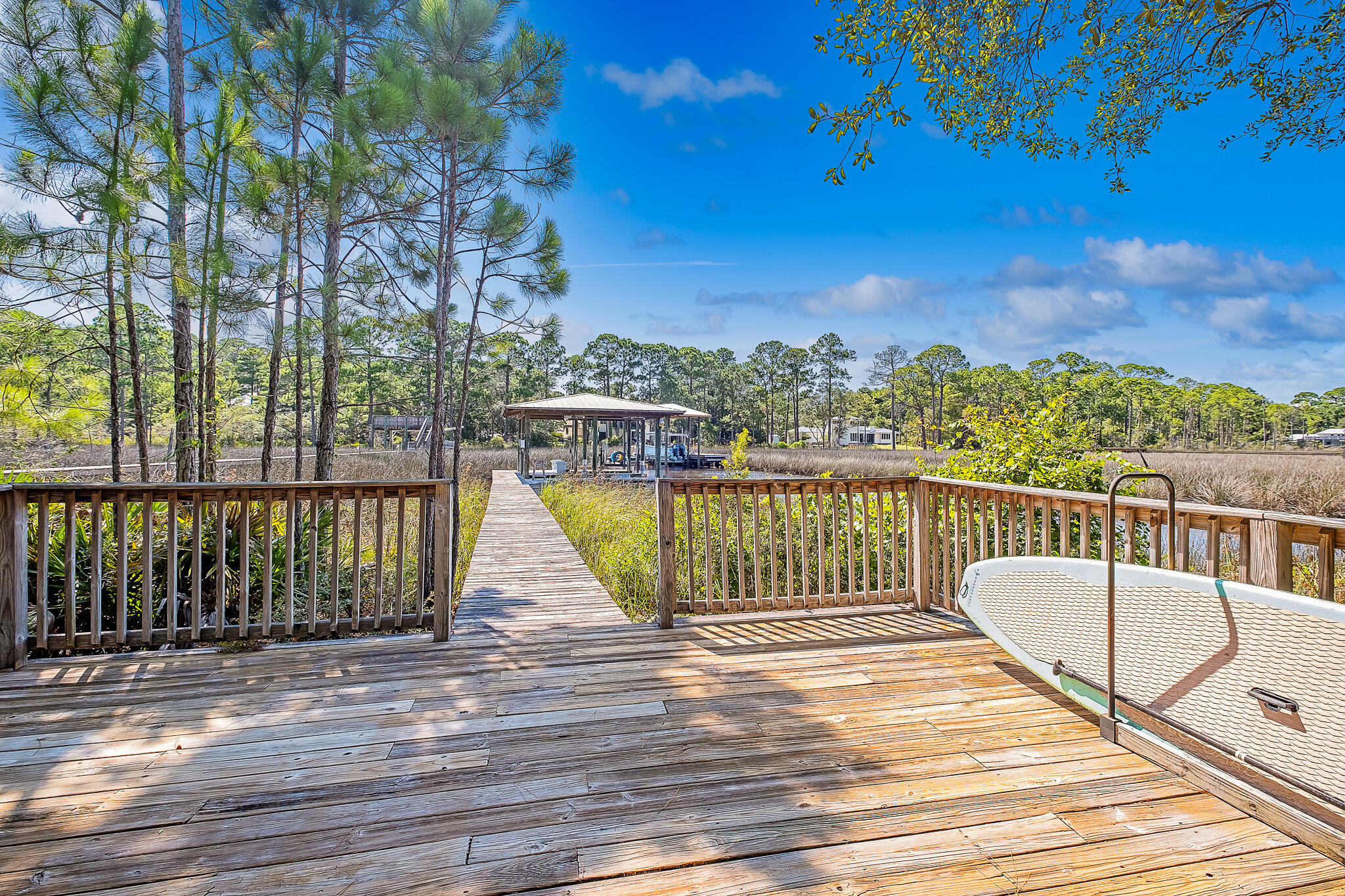 RIVER BEND - Residential