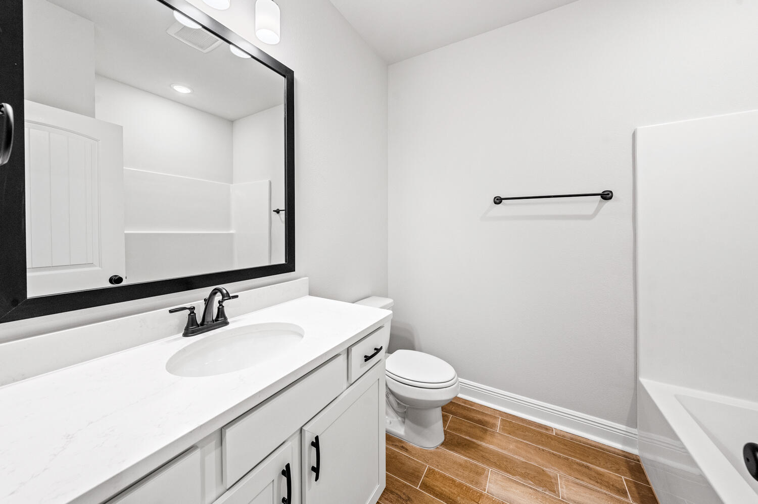 HAMMOCK BAY - STARBURST - Residential