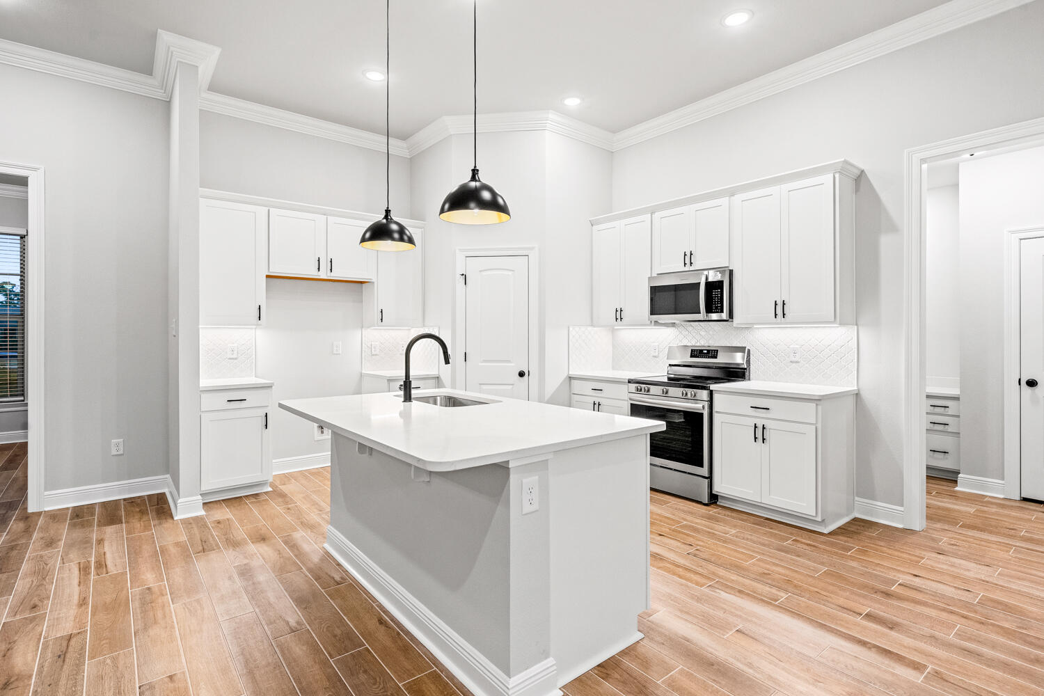 HAMMOCK BAY - STARBURST - Residential