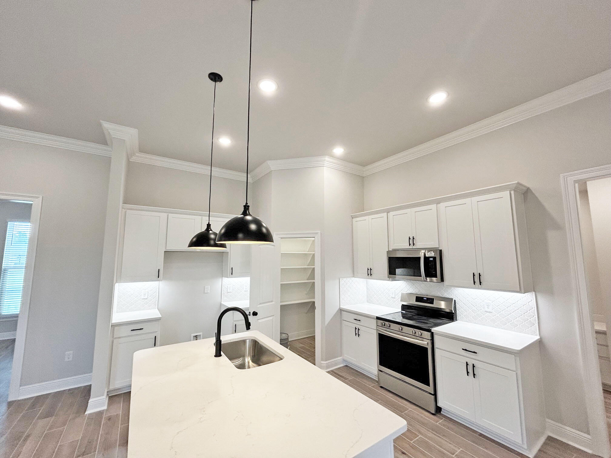 HAMMOCK BAY - STARBURST - Residential