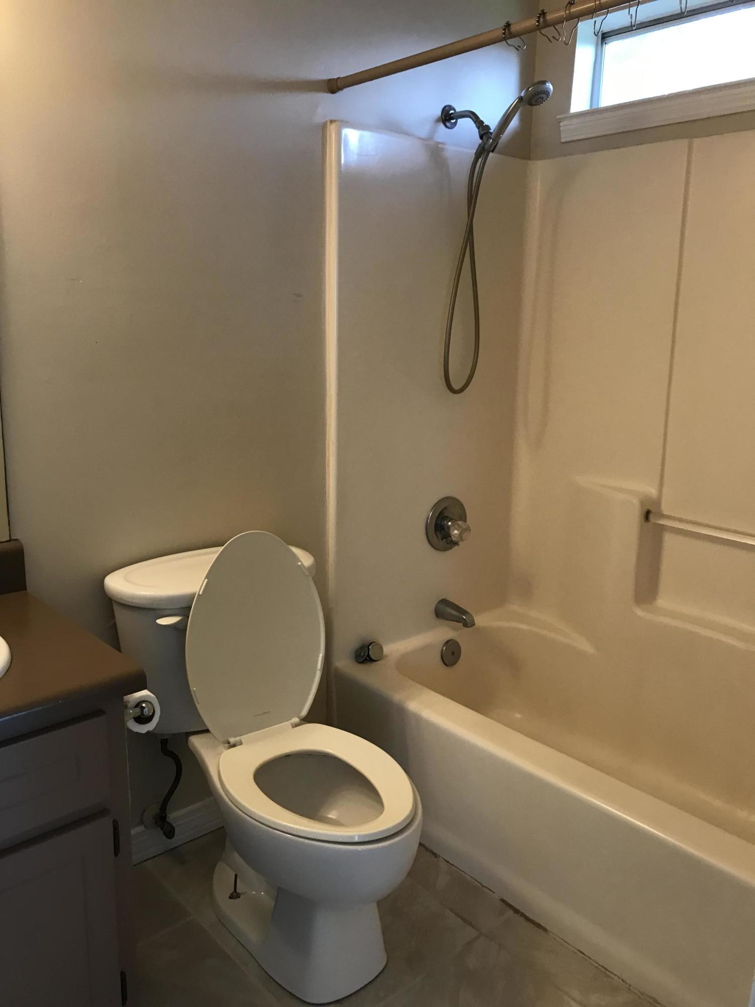 SOUTHWAY ESTATES 2ND ADDN - Residential Lease