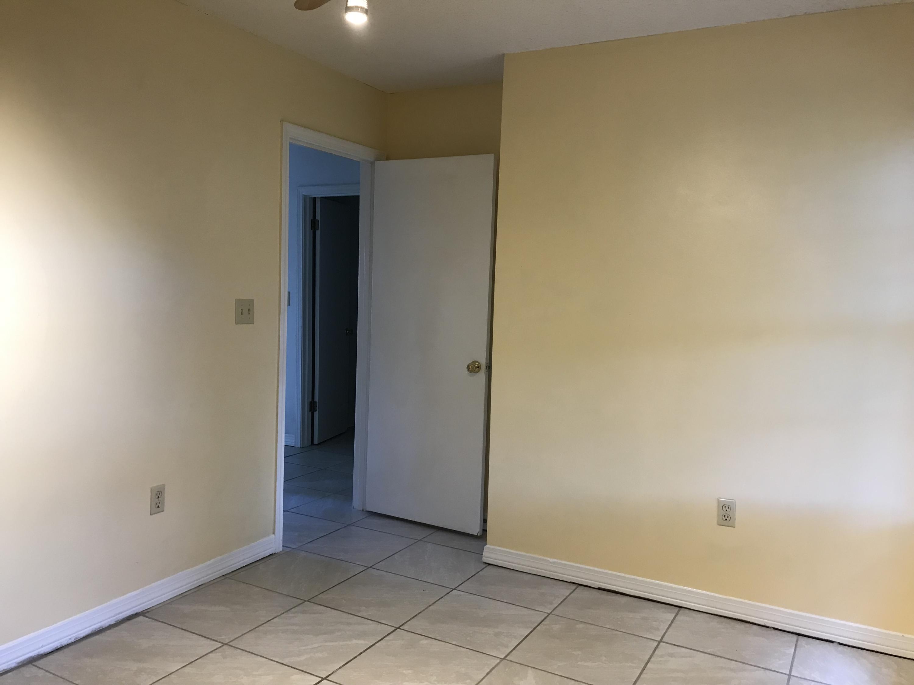 SOUTHWAY ESTATES 2ND ADDN - Residential Lease