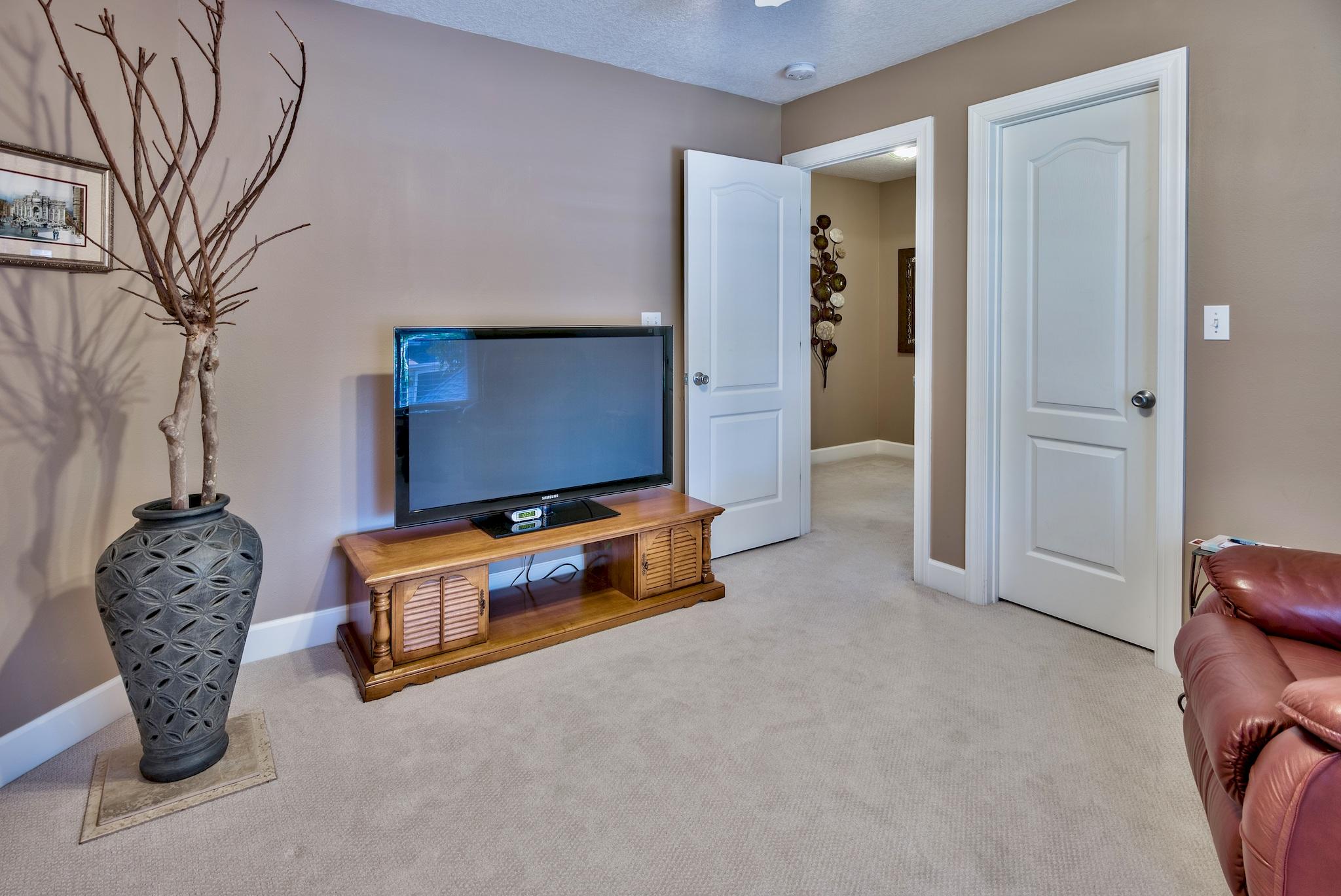 Emerald Lakes PH II - Residential