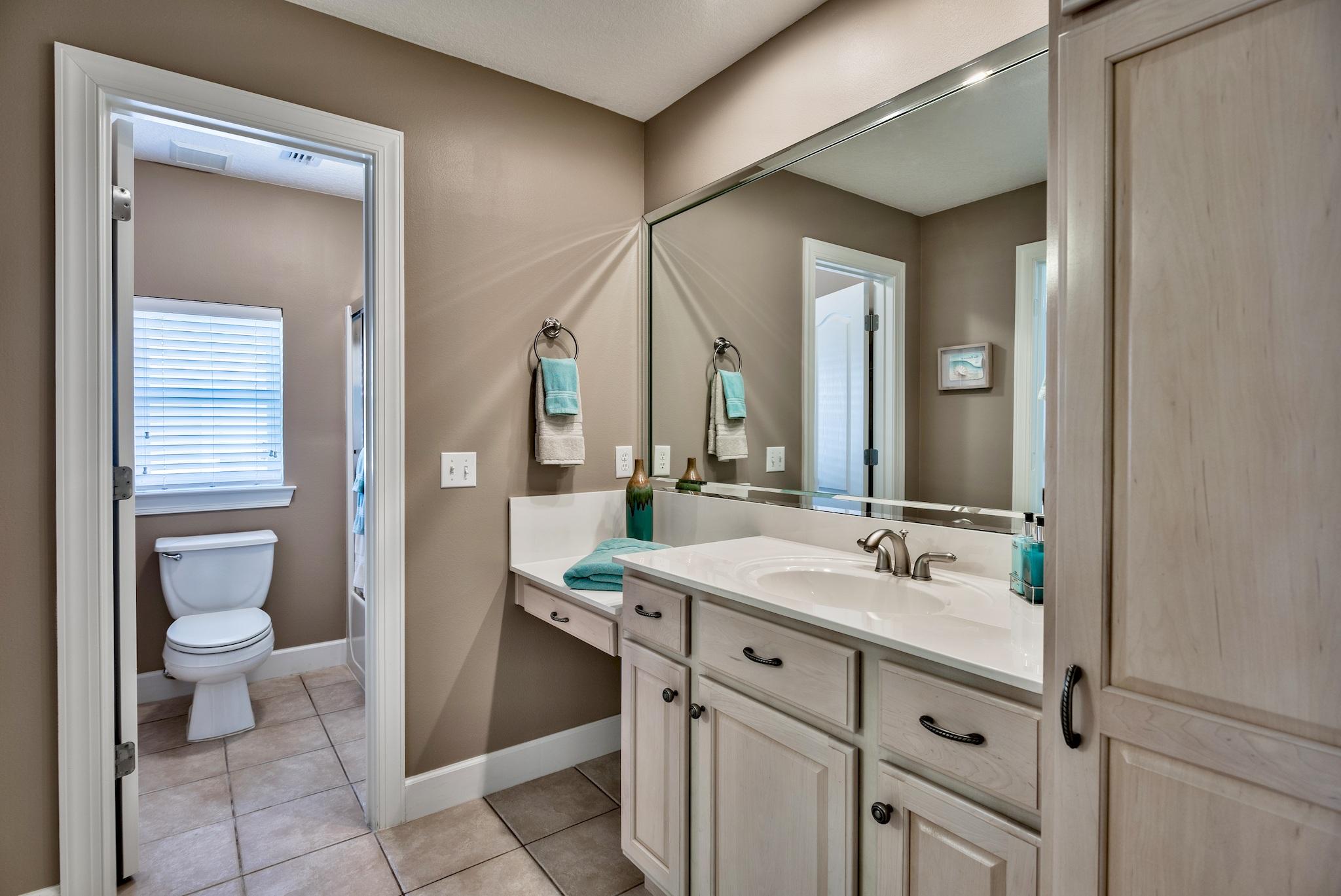 Emerald Lakes PH II - Residential