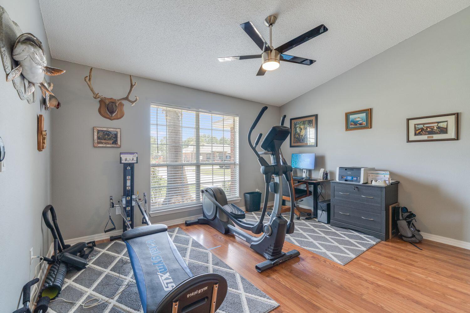 HOLLEY BY THE SEA - Residential