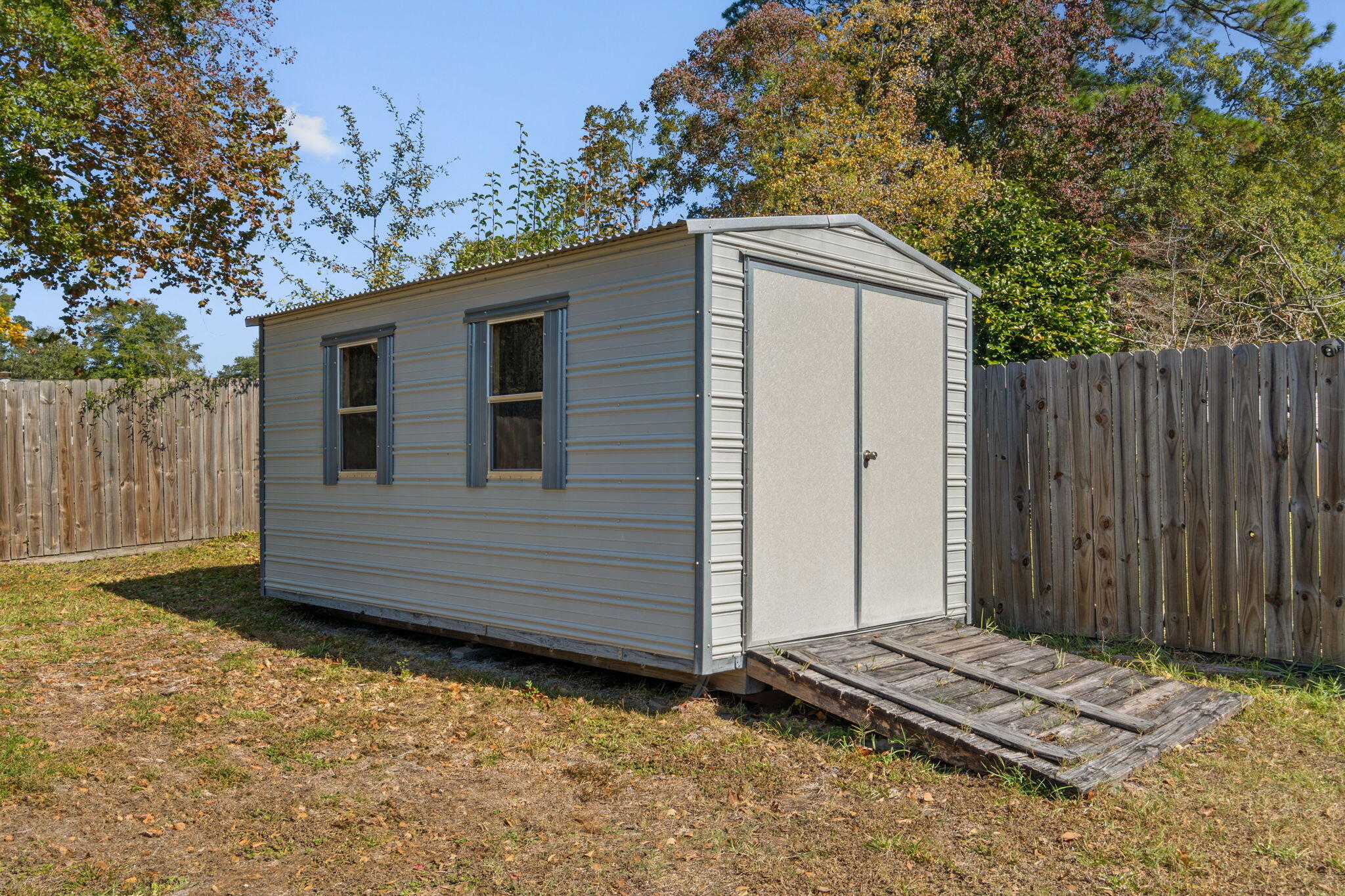 THE NICEVILLE PINES LOT 20 BLK 1 - Residential