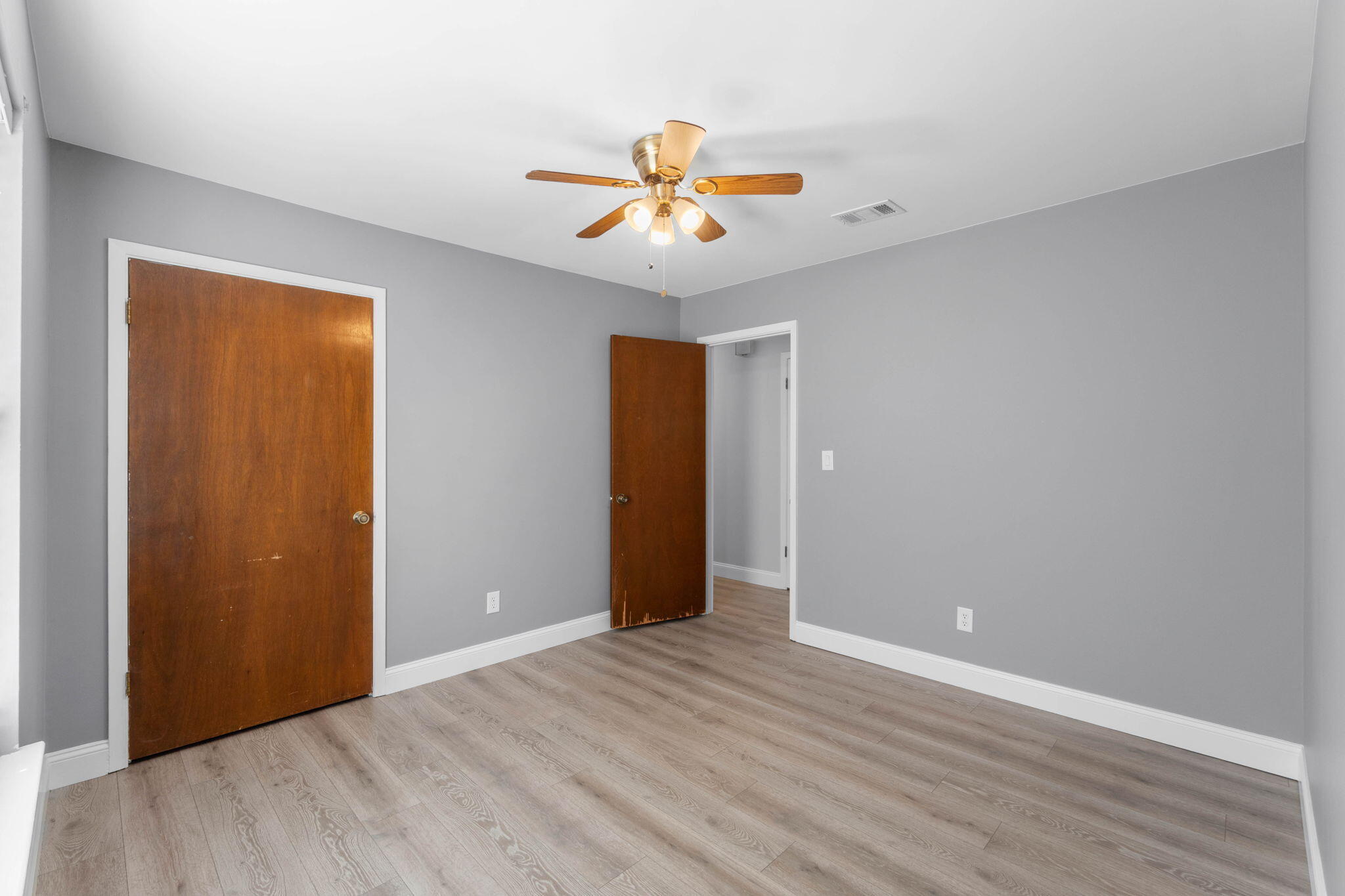 THE NICEVILLE PINES LOT 20 BLK 1 - Residential