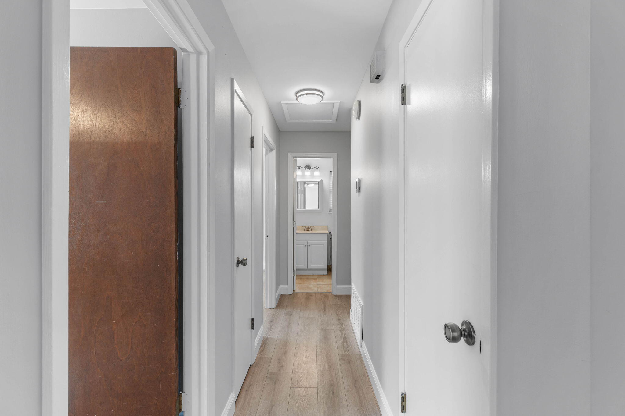 THE NICEVILLE PINES LOT 20 BLK 1 - Residential