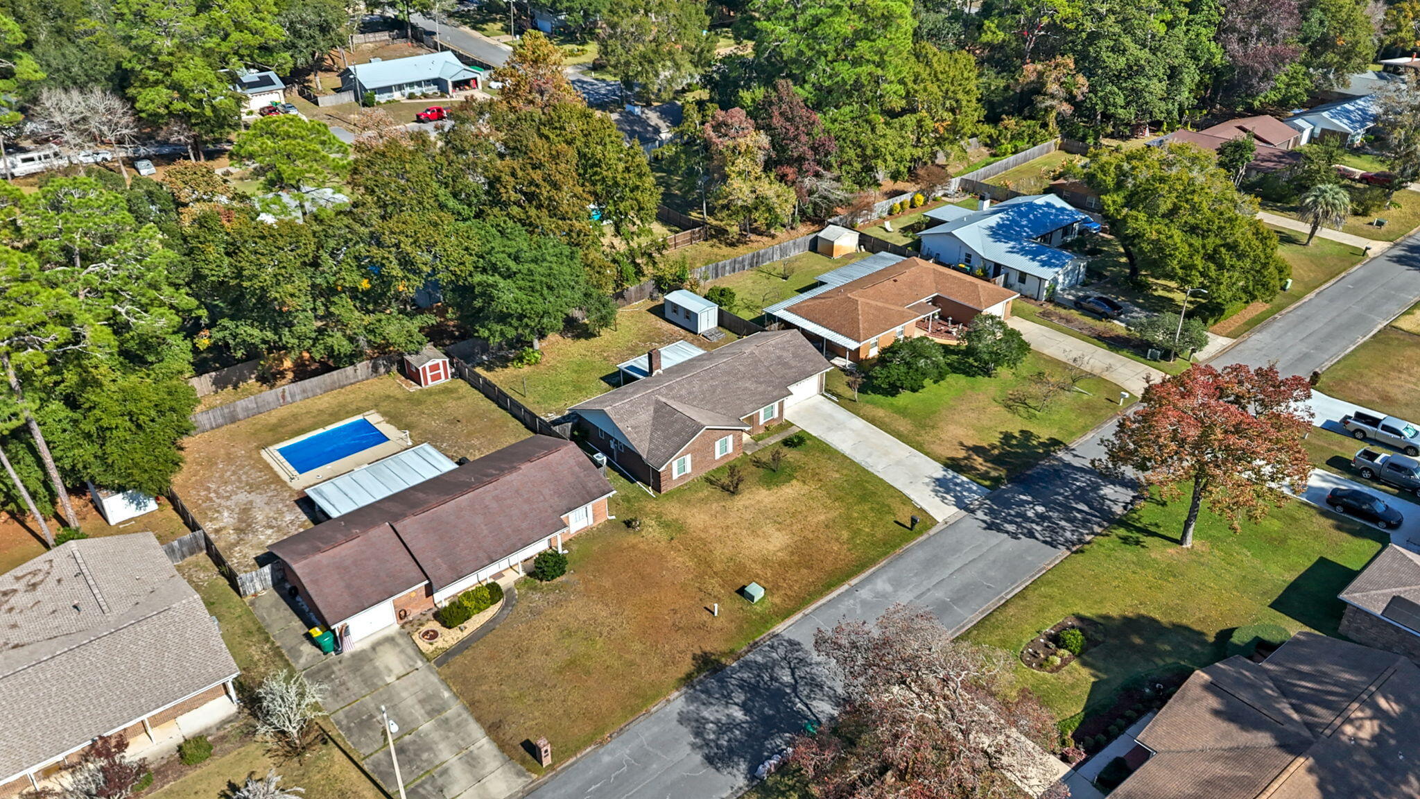 THE NICEVILLE PINES LOT 20 BLK 1 - Residential