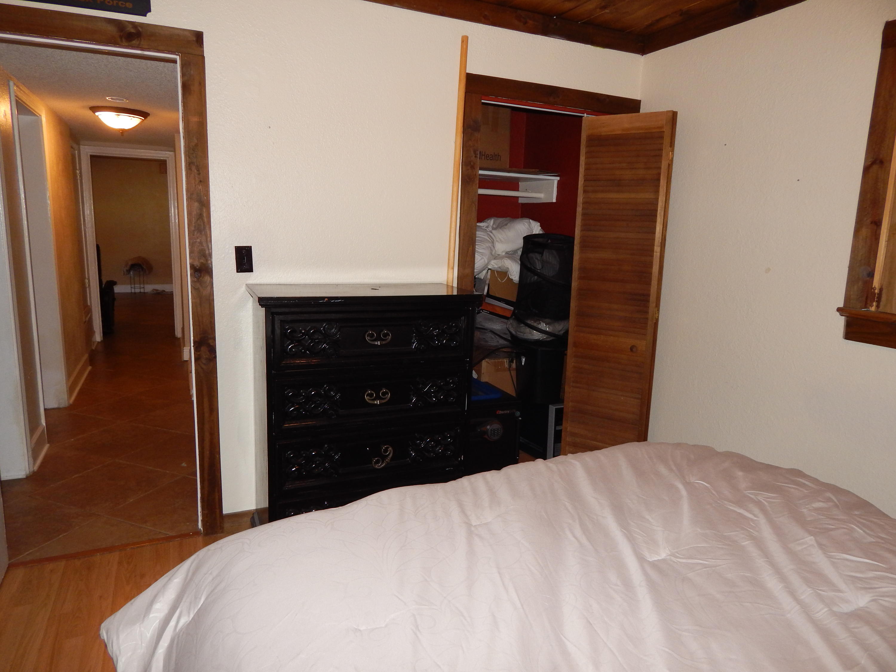 ELLIOTTS POINT 7TH ADDN - Residential