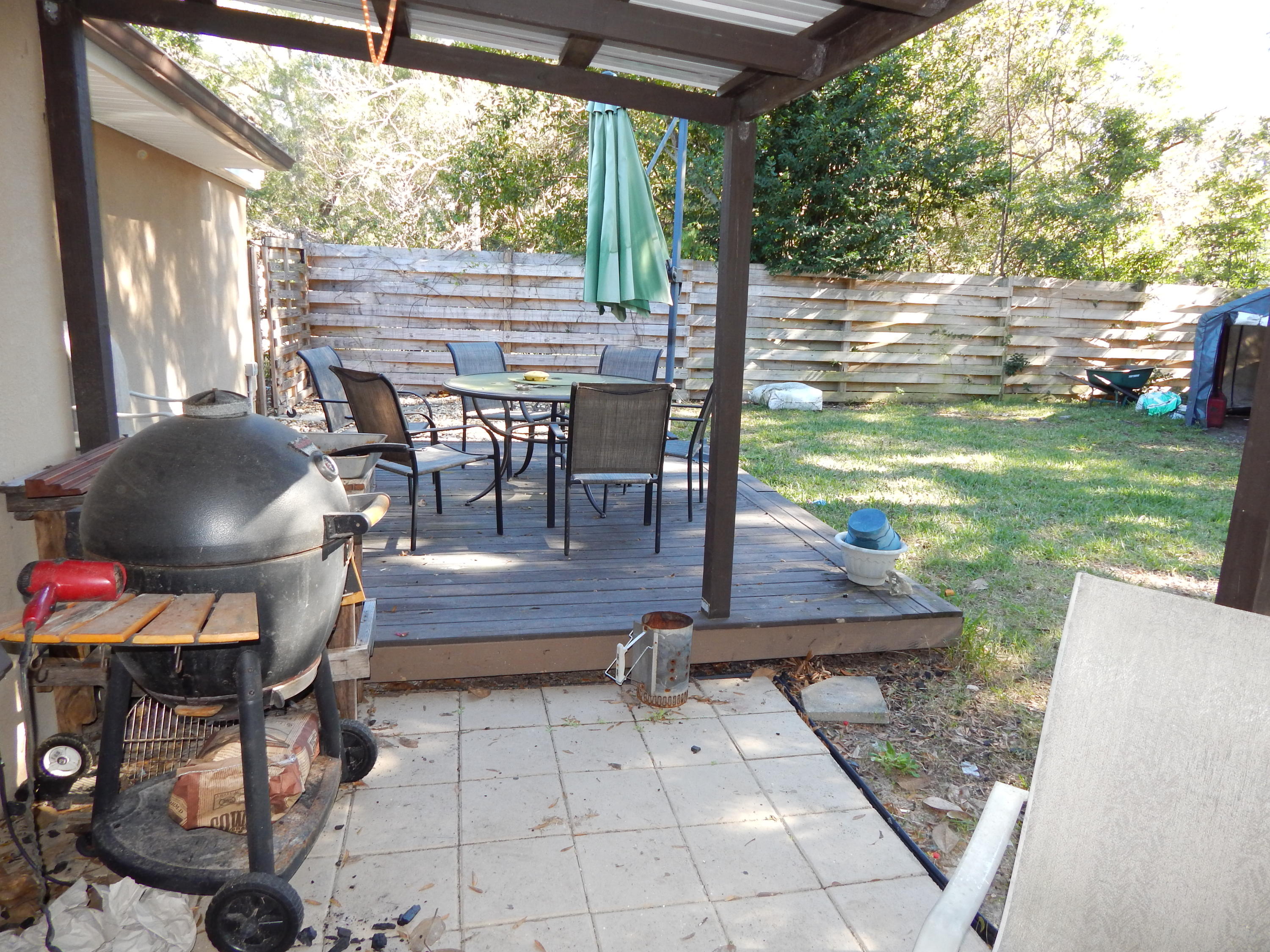 ELLIOTTS POINT 7TH ADDN - Residential