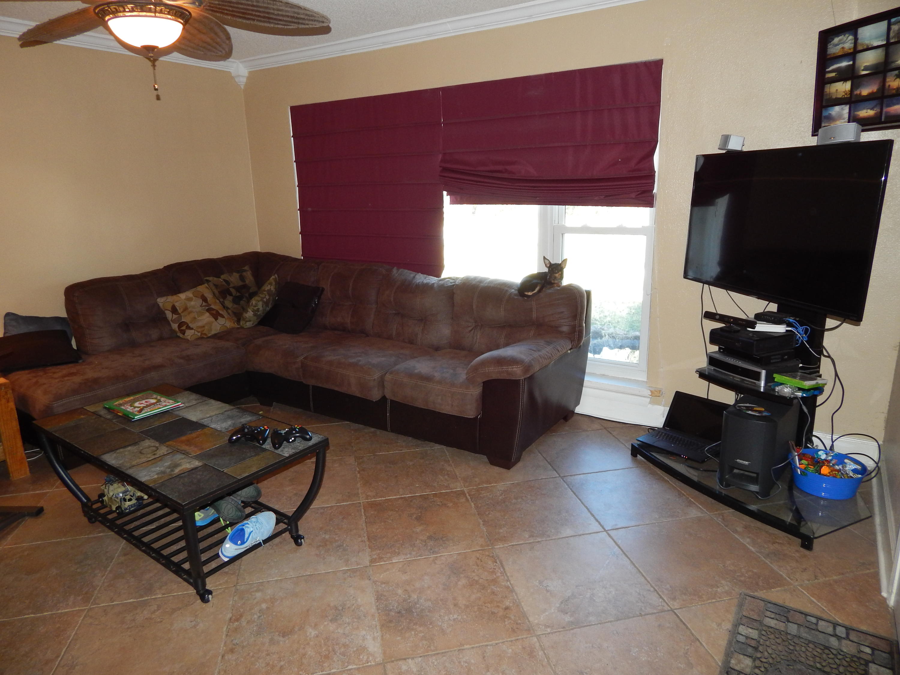 ELLIOTTS POINT 7TH ADDN - Residential