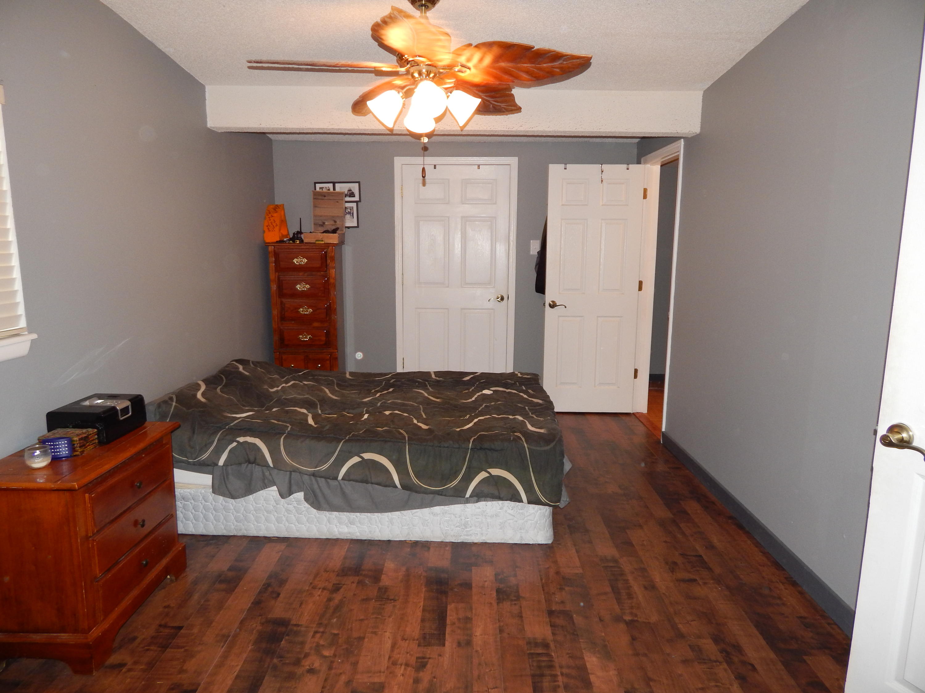 ELLIOTTS POINT 7TH ADDN - Residential