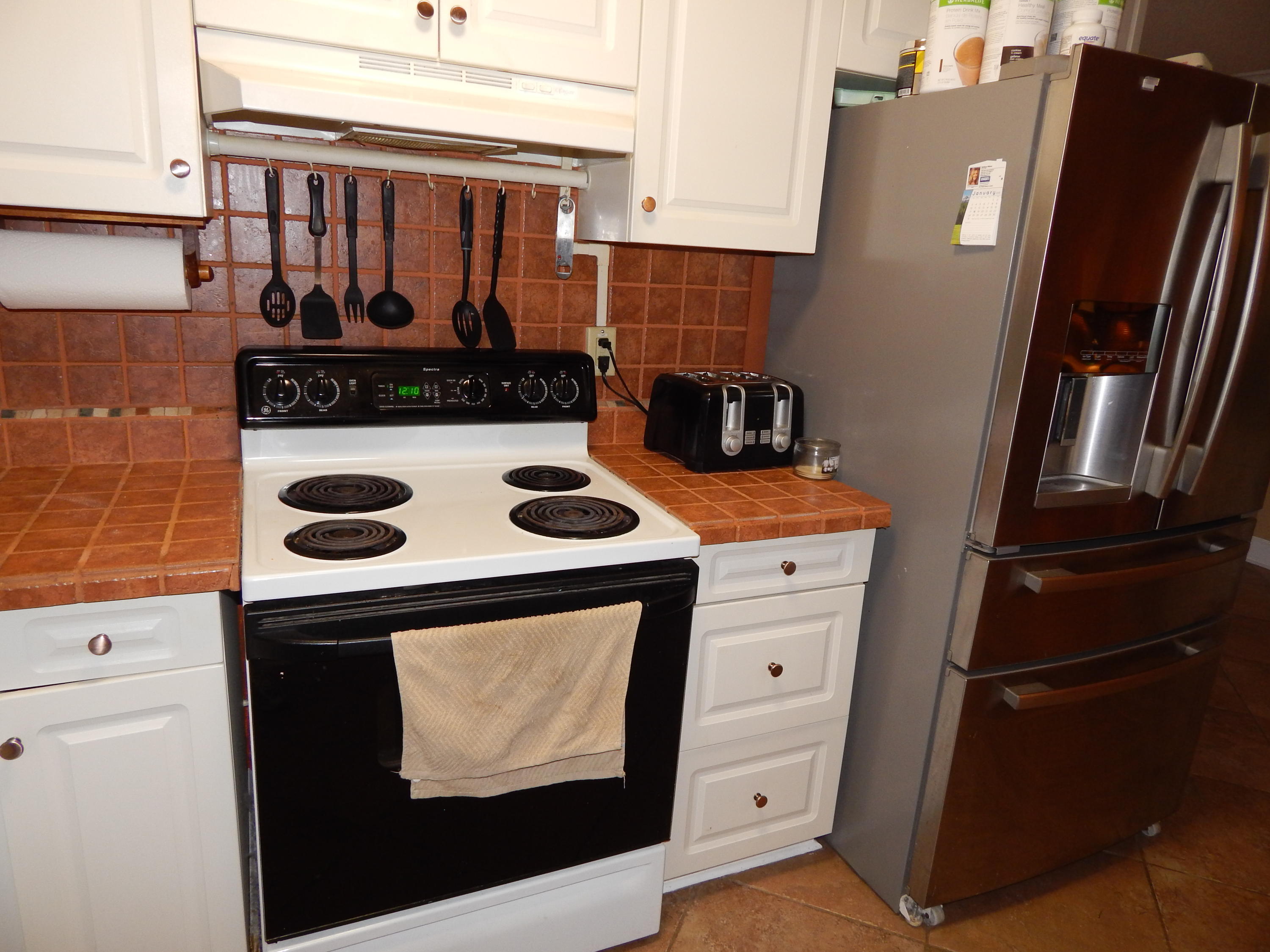 ELLIOTTS POINT 7TH ADDN - Residential