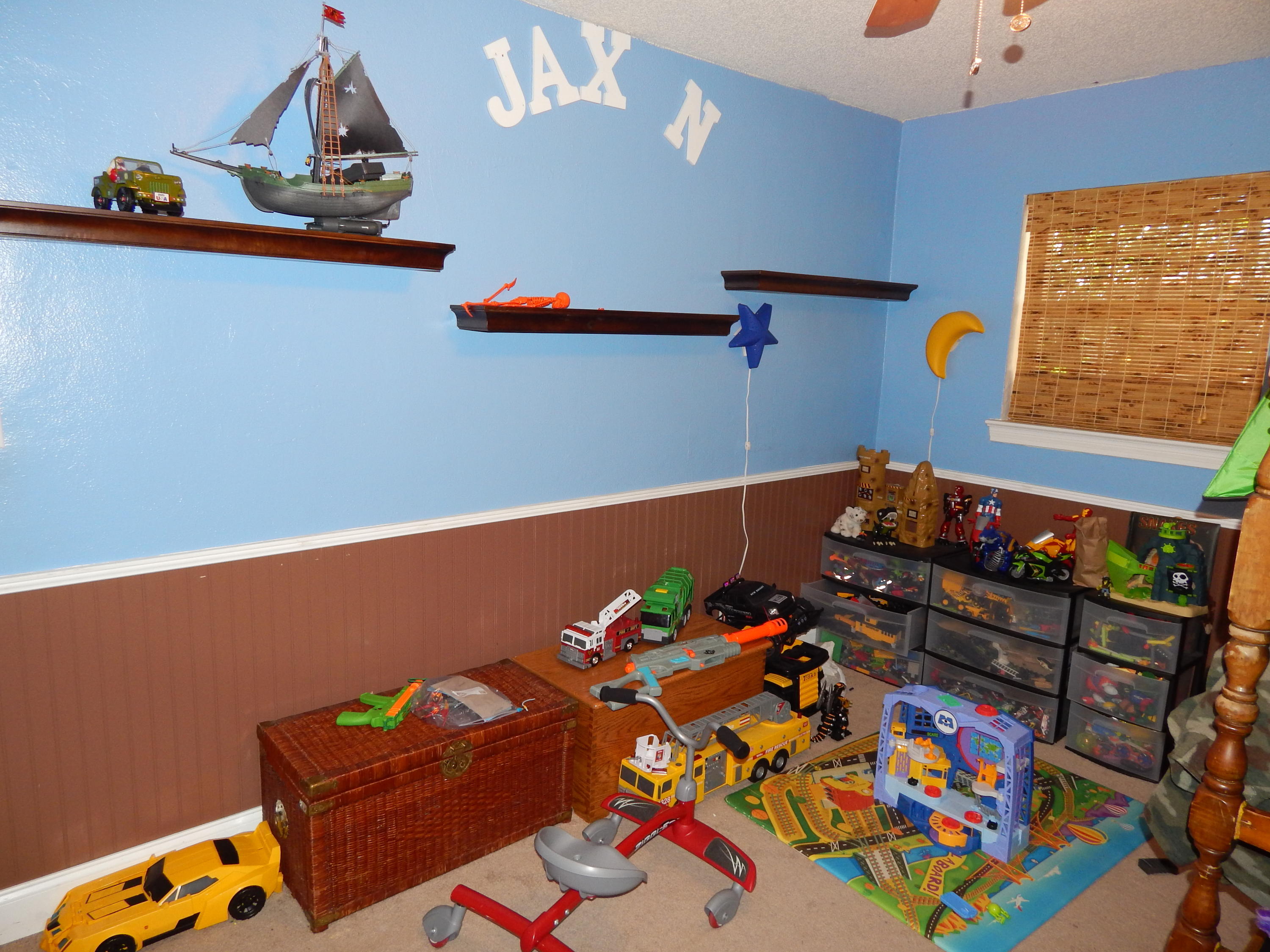 ELLIOTTS POINT 7TH ADDN - Residential