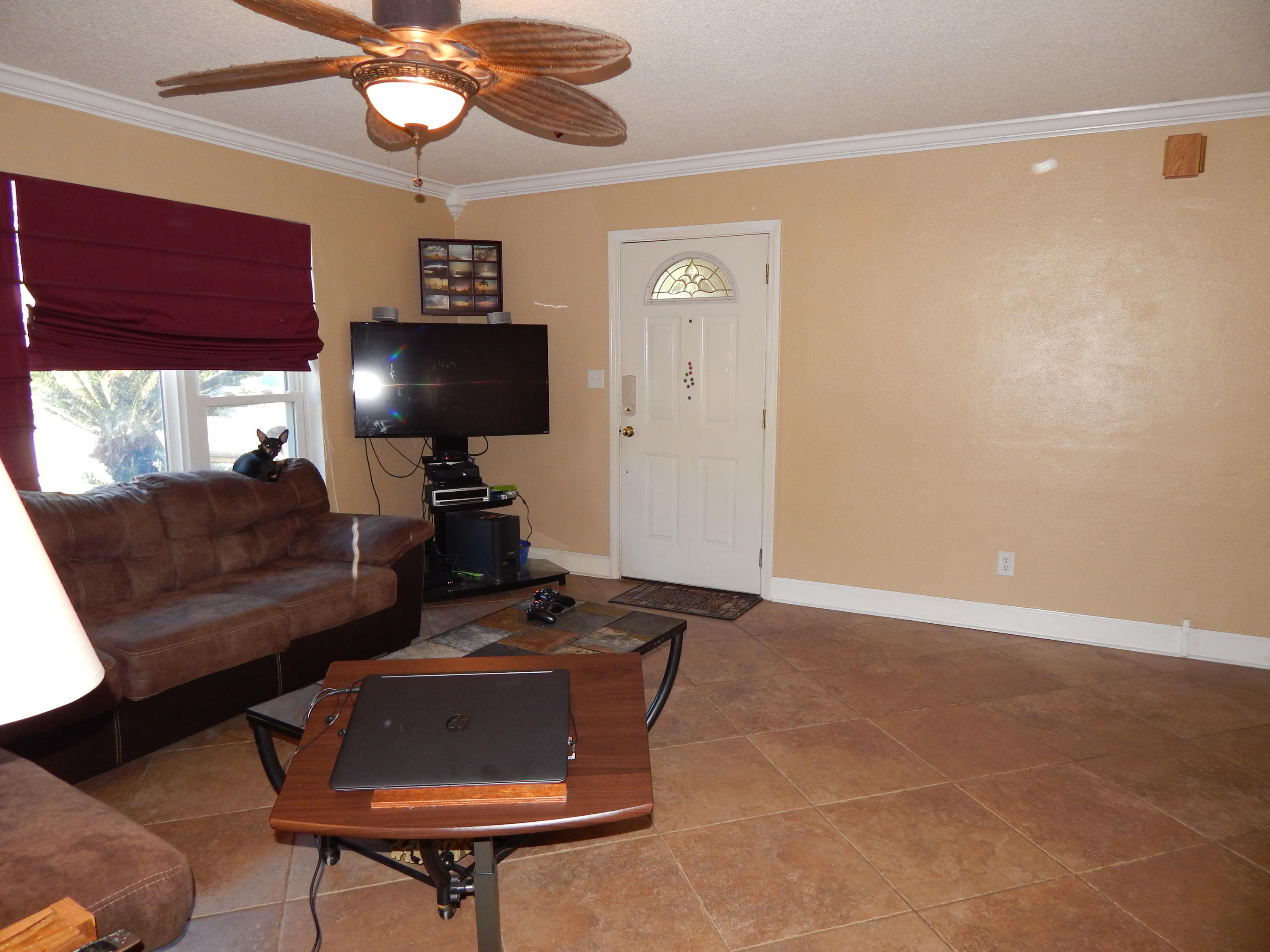 ELLIOTTS POINT 7TH ADDN - Residential