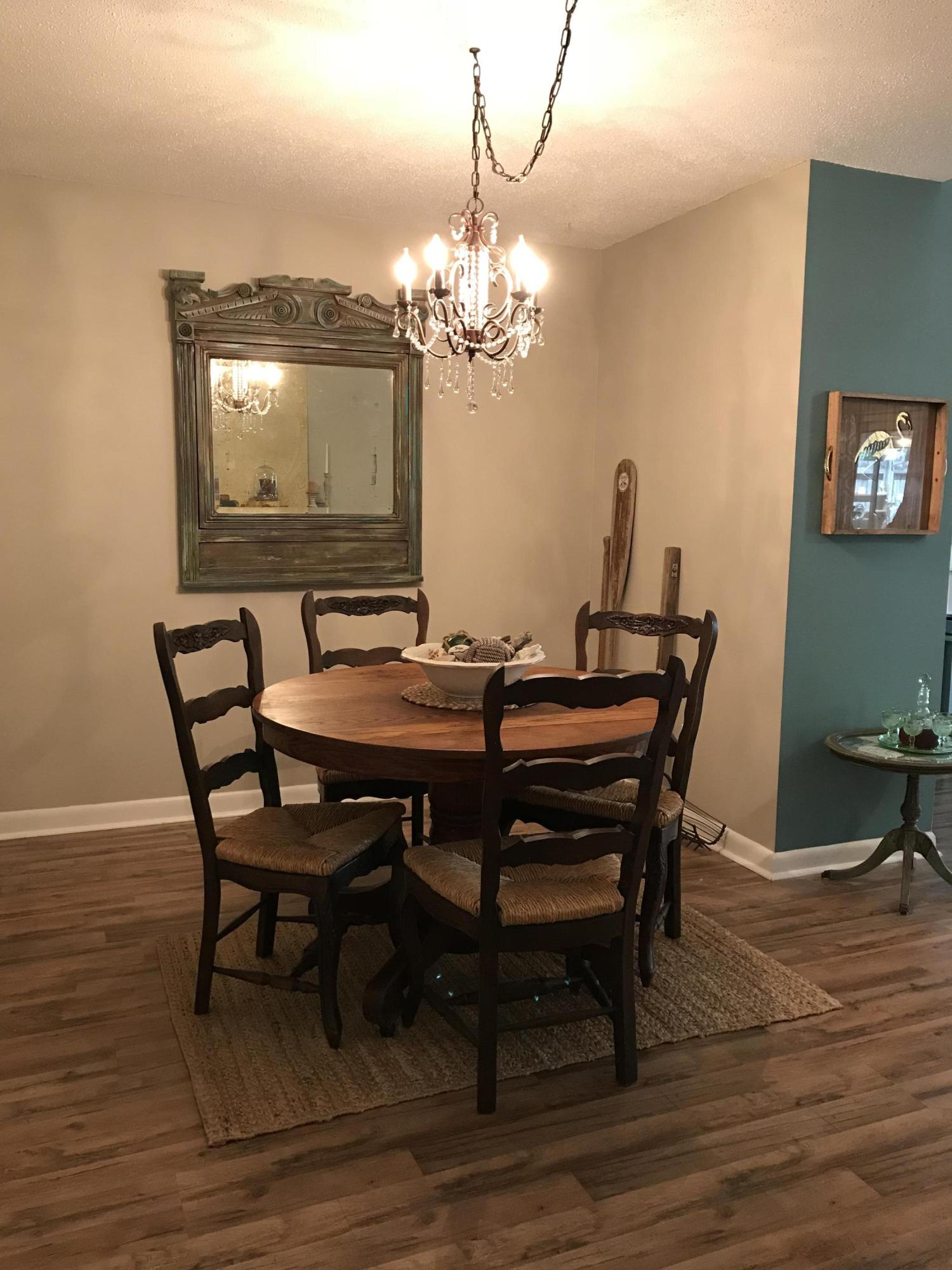 PINEWOOD ESTATES 2 - Residential