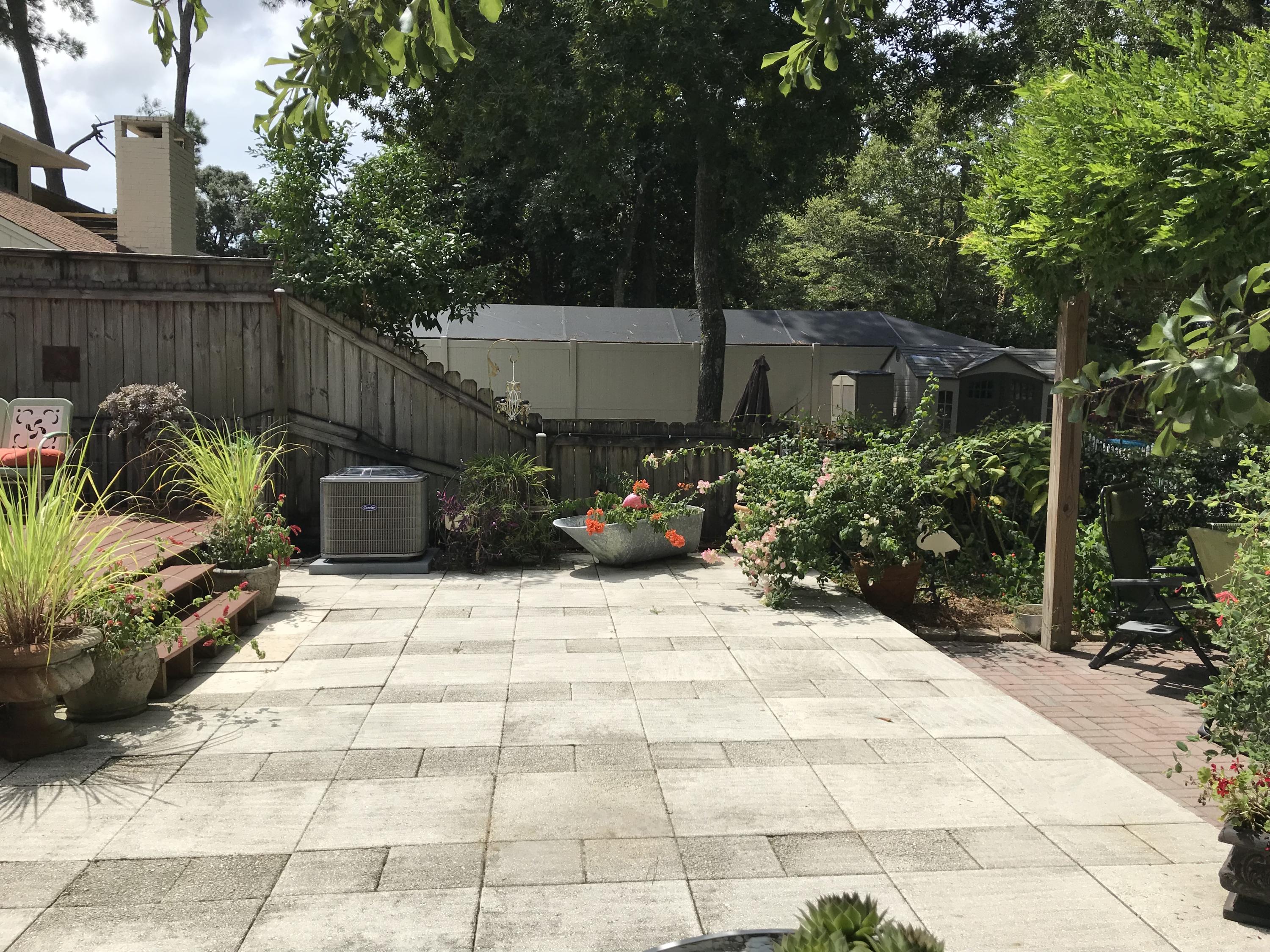PINEWOOD ESTATES 2 - Residential