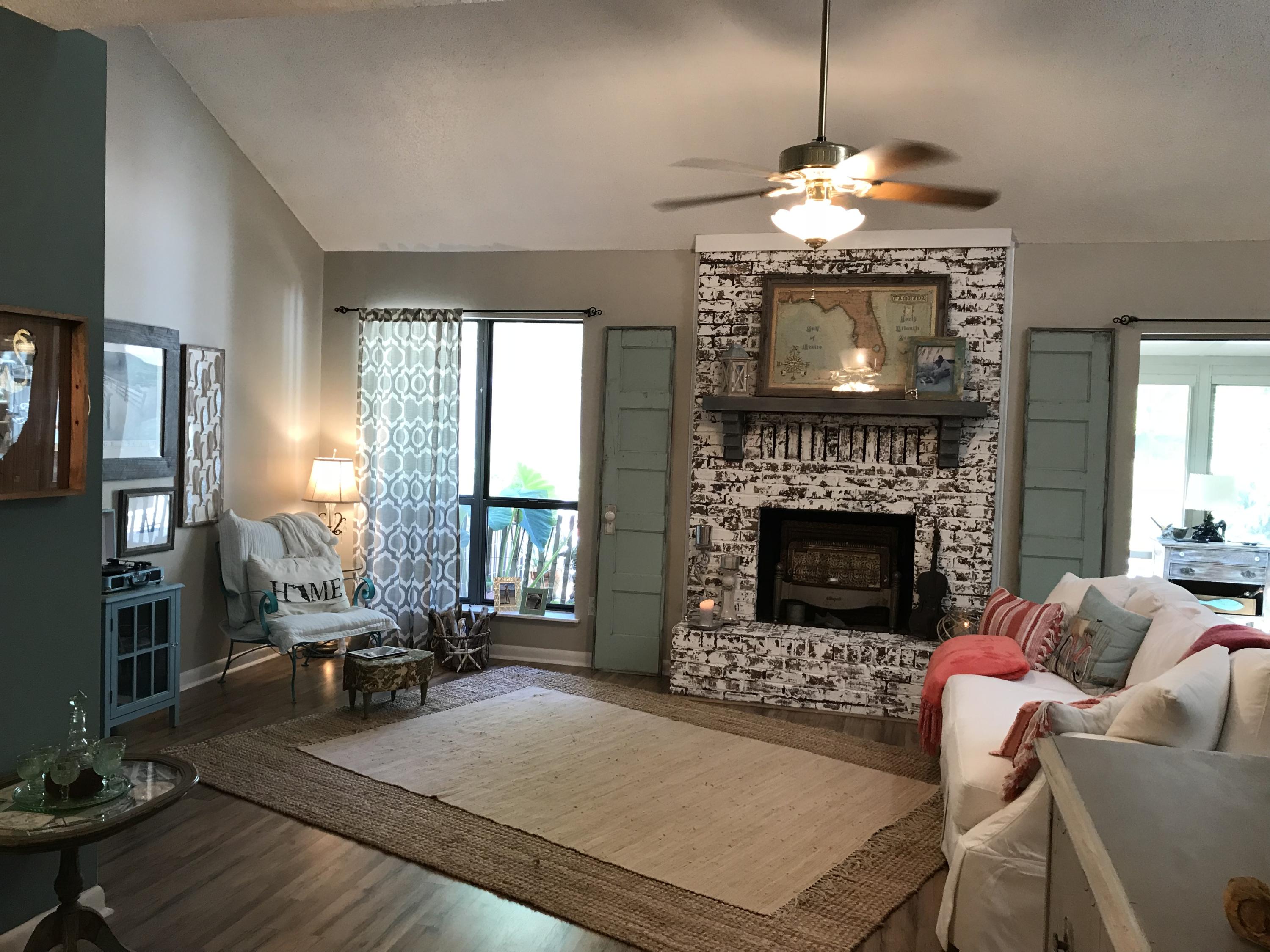 PINEWOOD ESTATES 2 - Residential