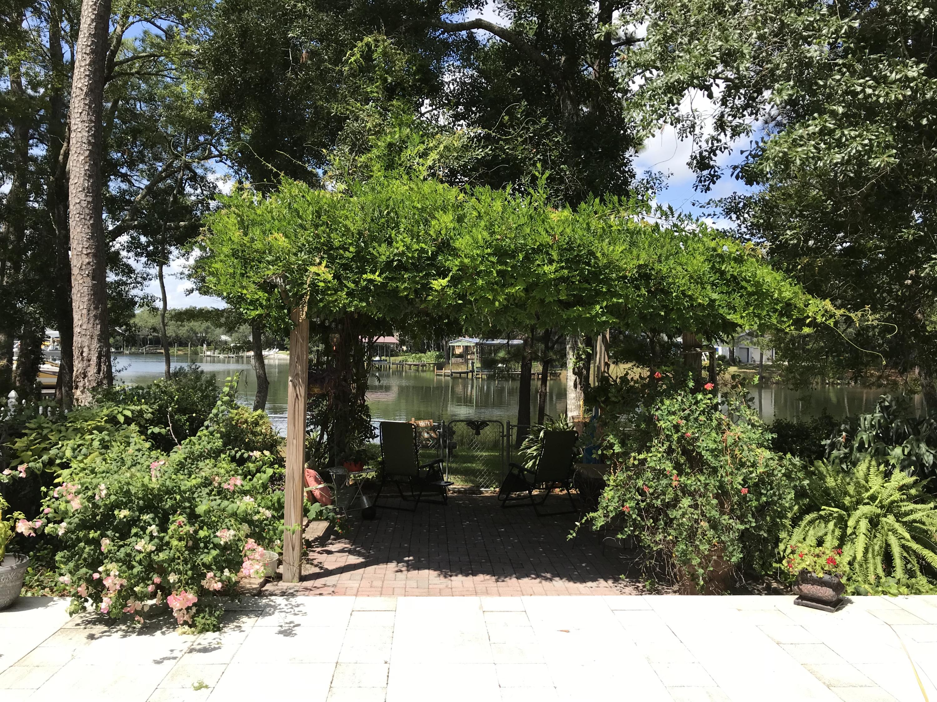 PINEWOOD ESTATES 2 - Residential